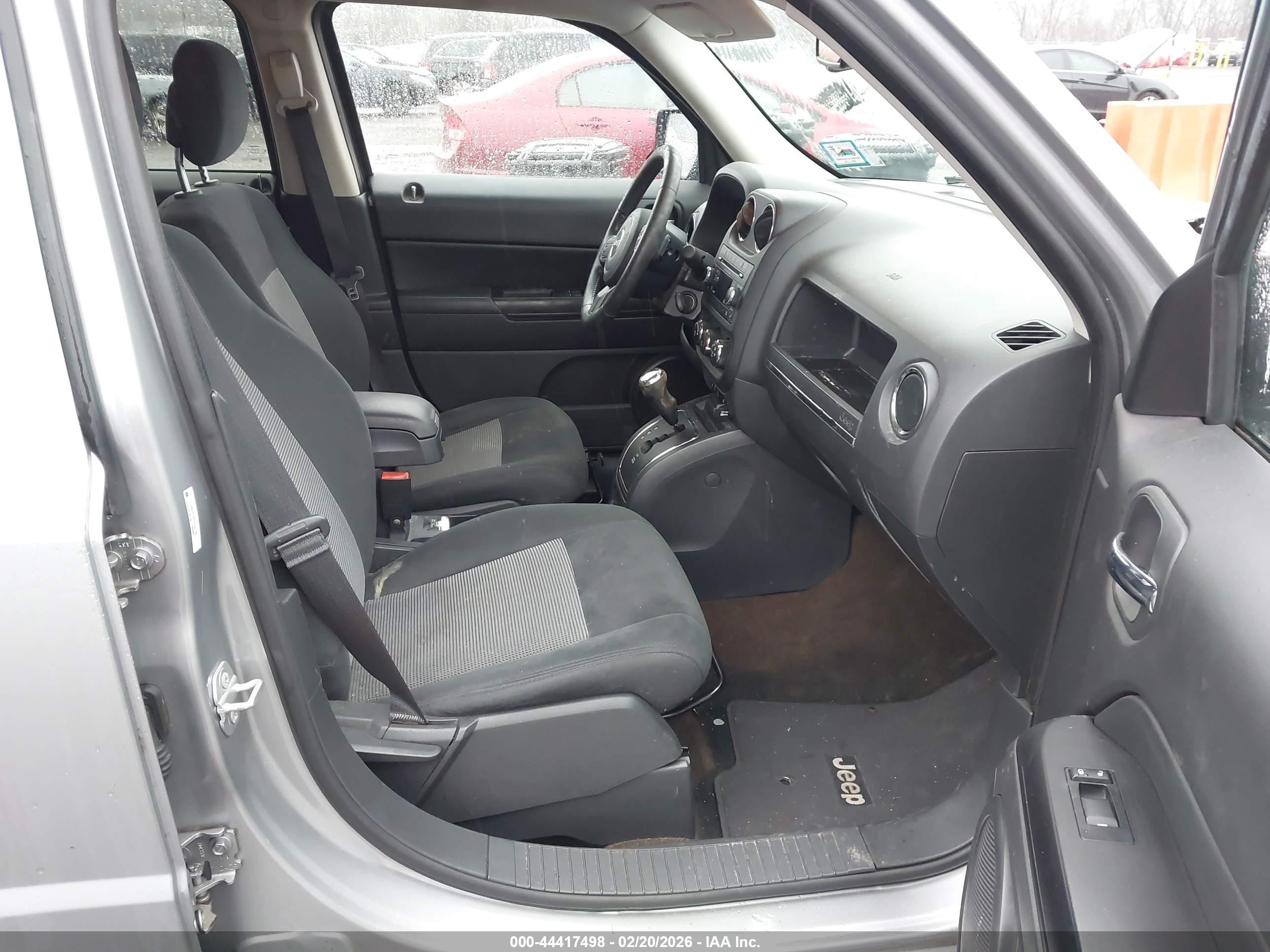 JEEP PATRIOT image 5