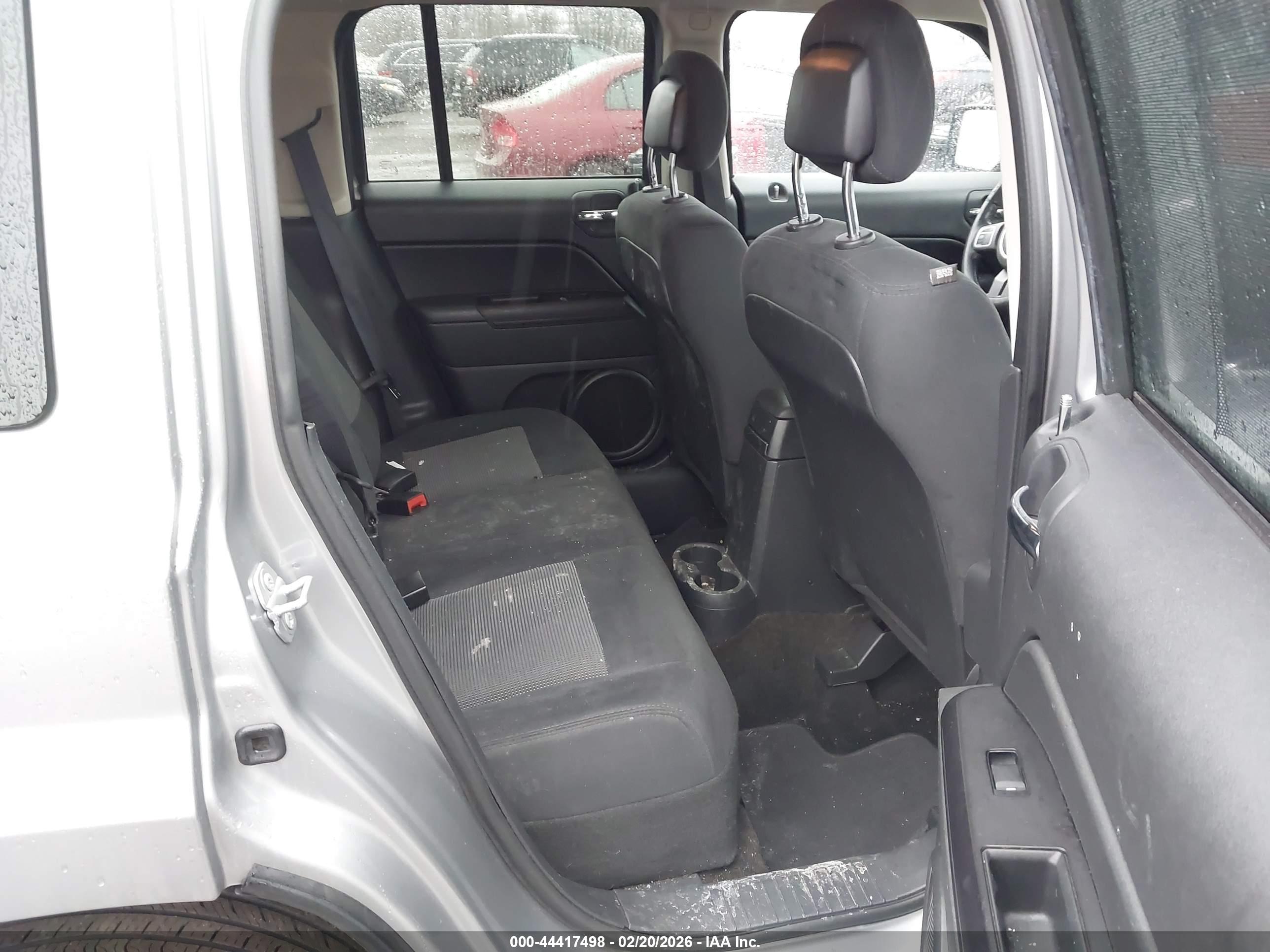 JEEP PATRIOT image 8