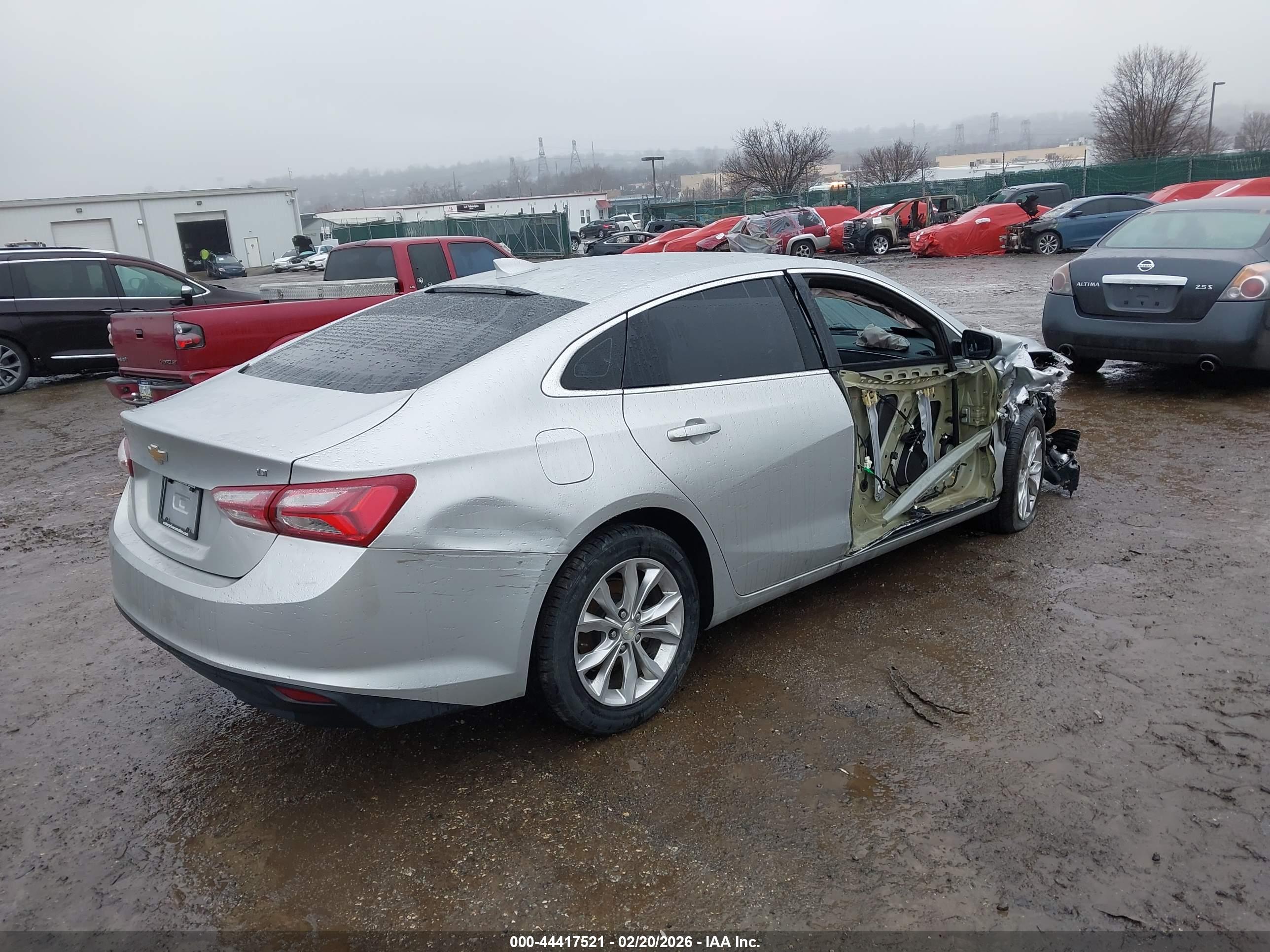 CHEVROLET MALIBU image 4