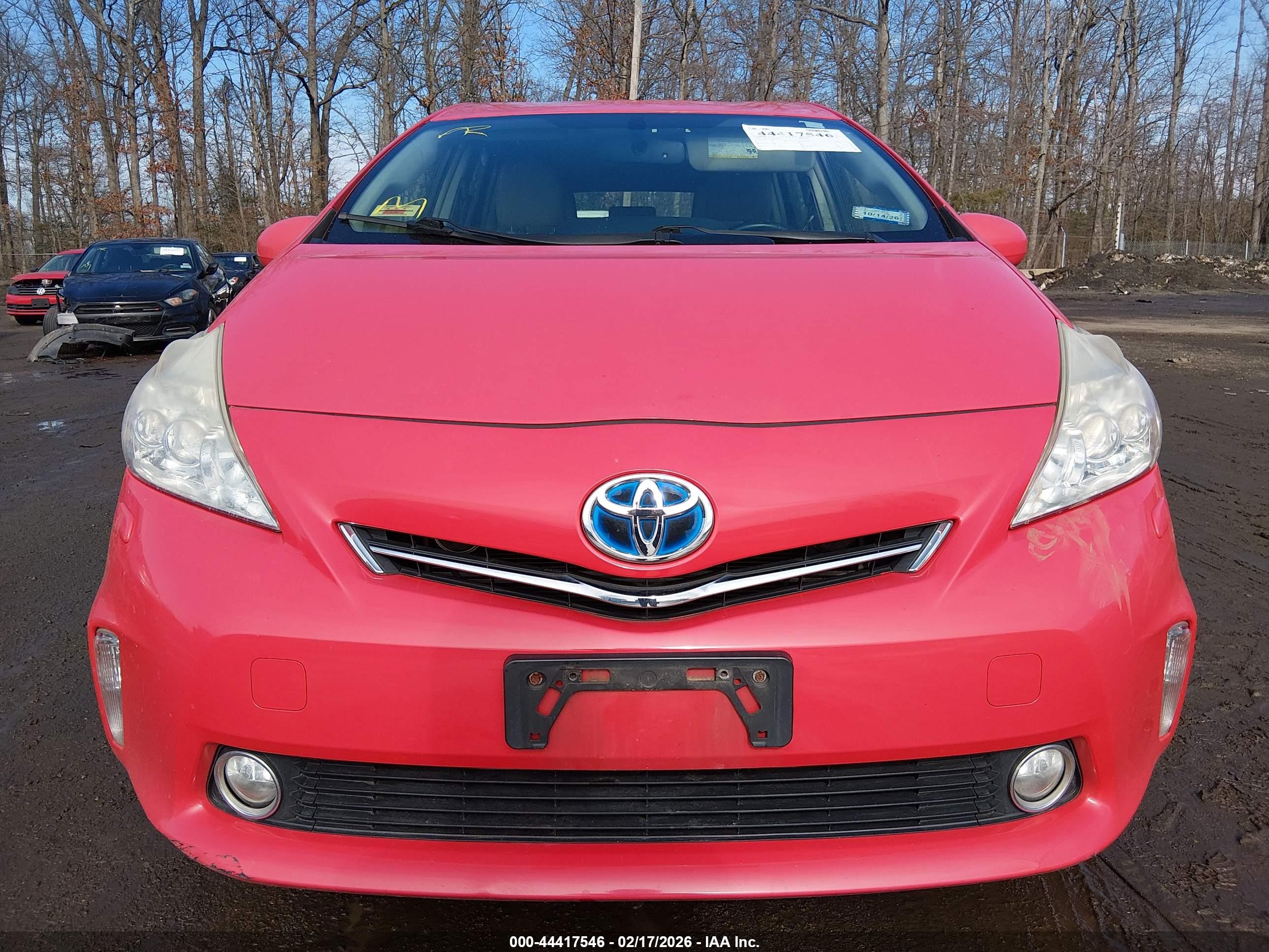 TOYOTA PRIUS image 6