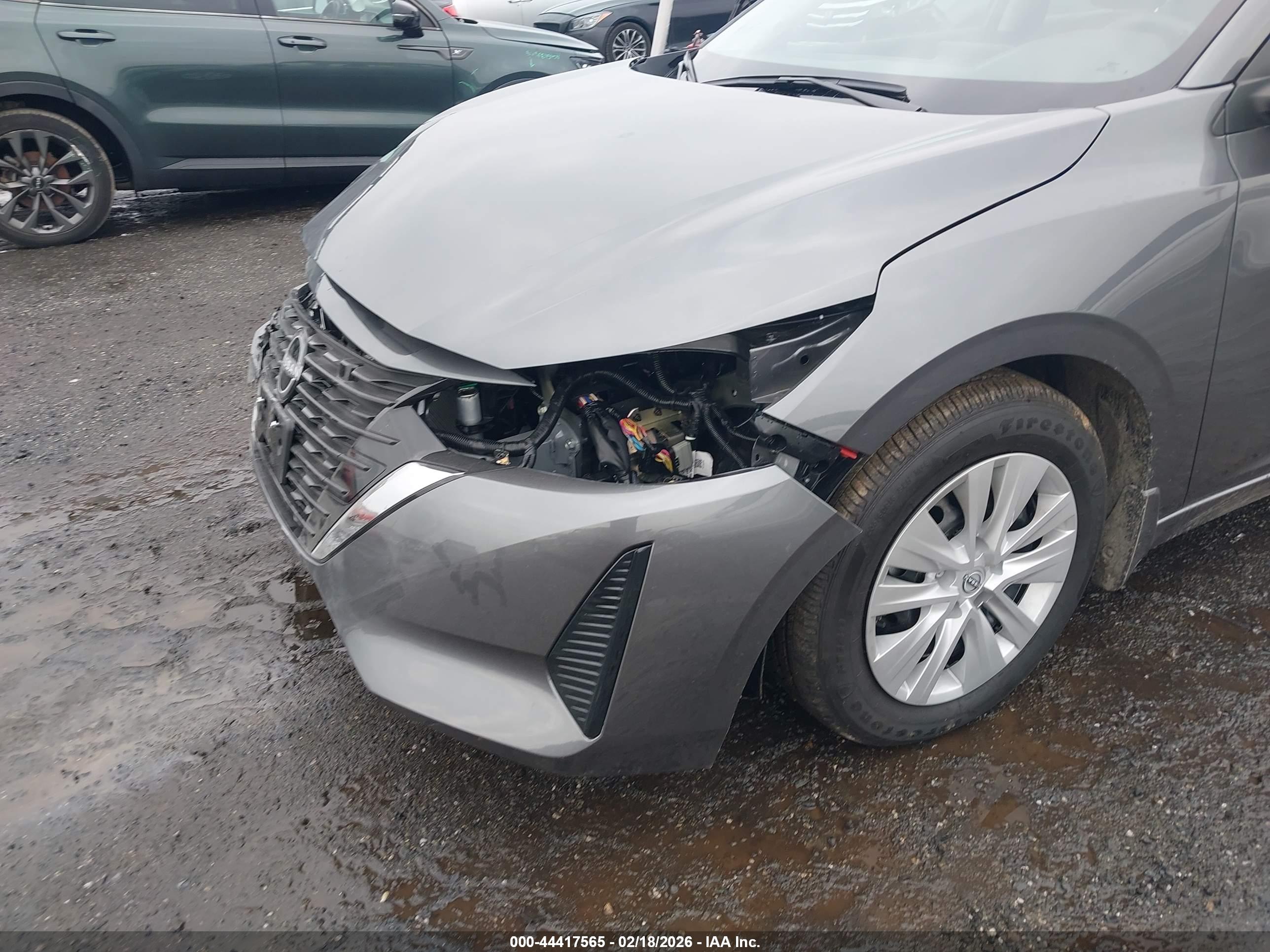 NISSAN SENTRA image 6