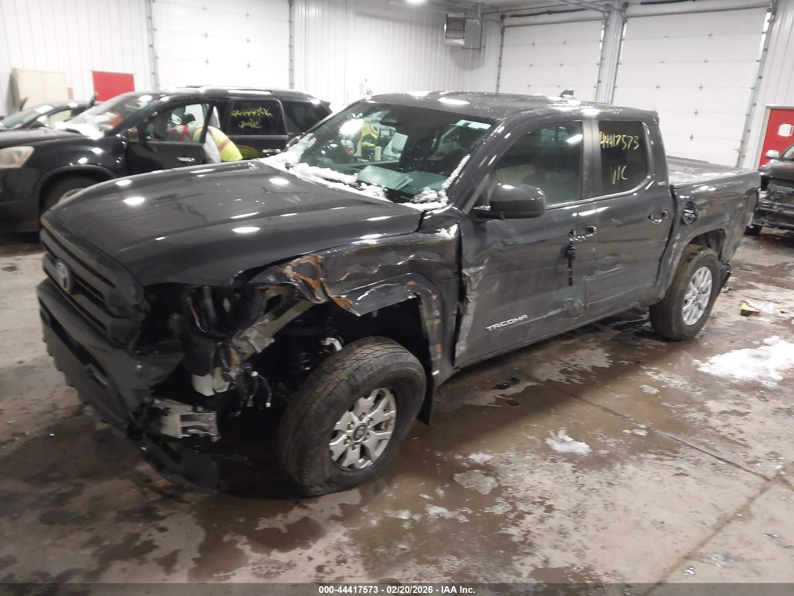 TOYOTA TACOMA image 2