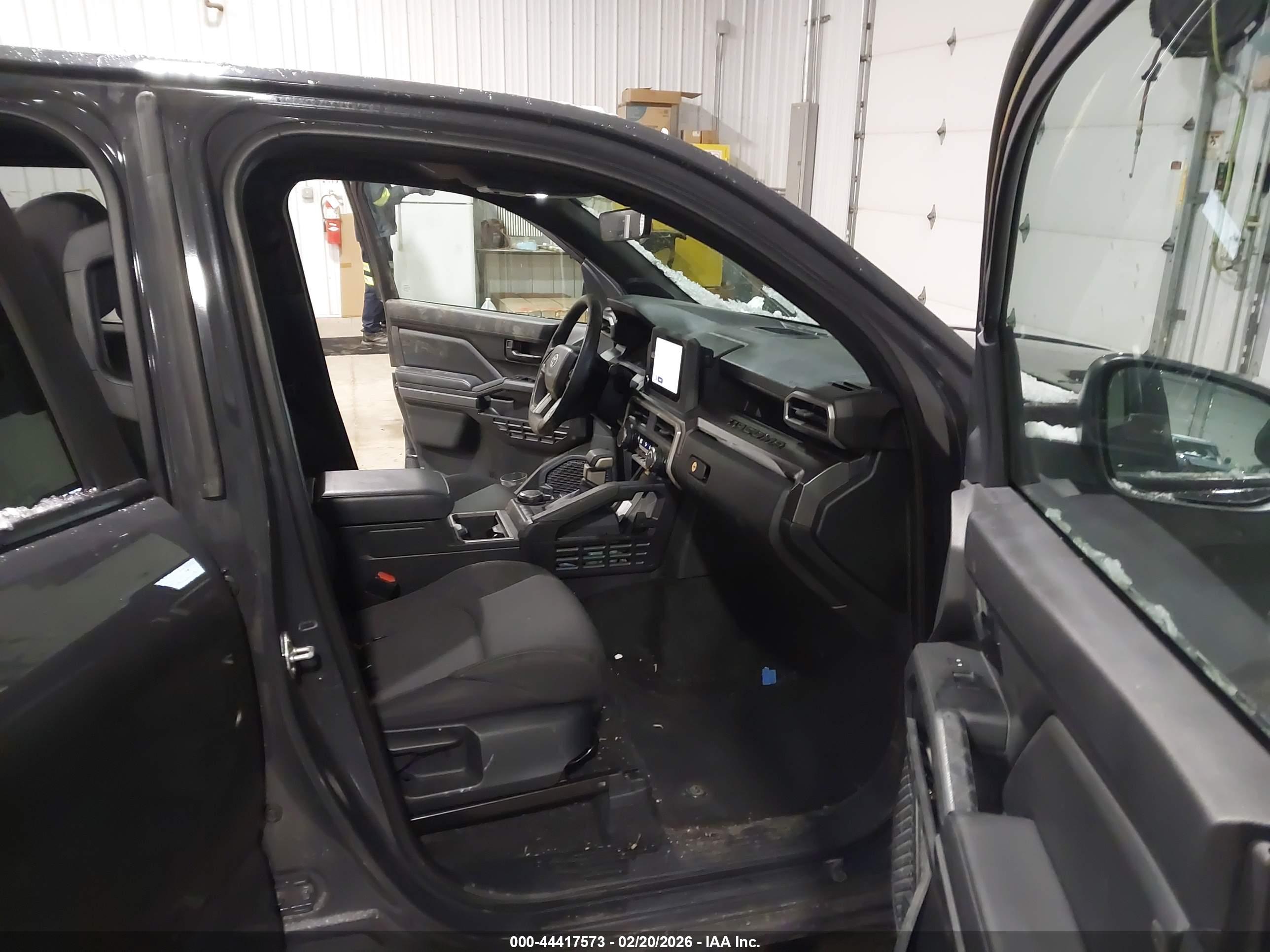 TOYOTA TACOMA image 5