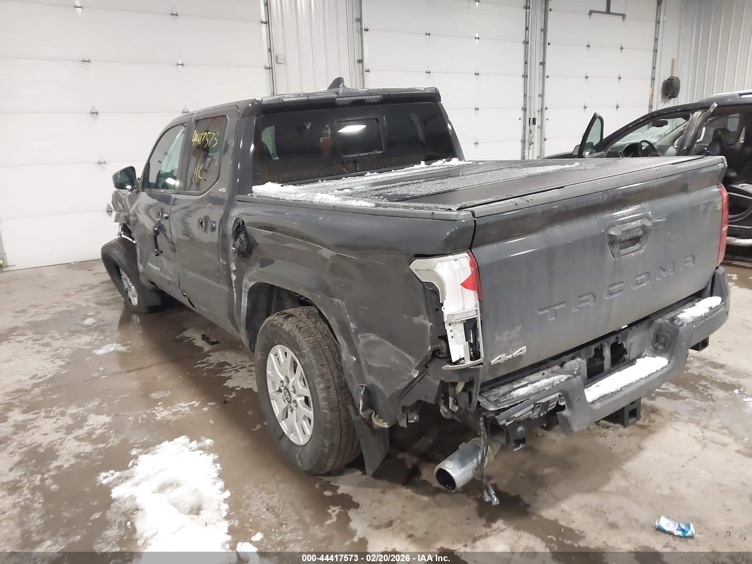 TOYOTA TACOMA image 6