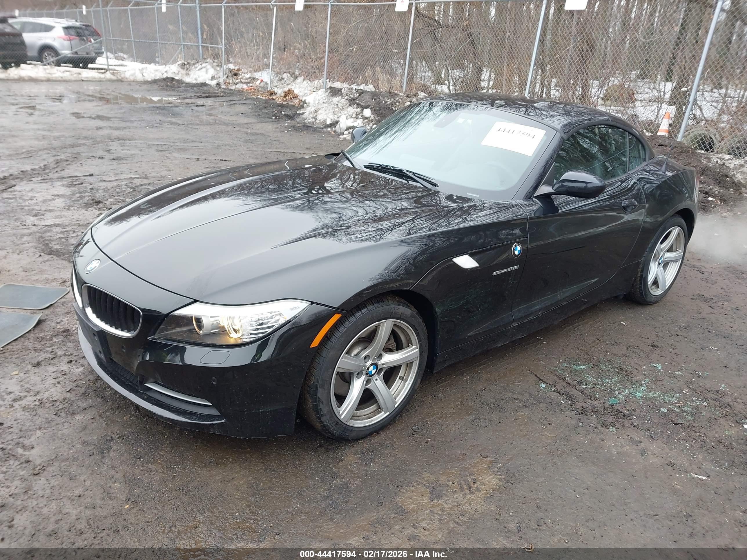 BMW Z4 image 2