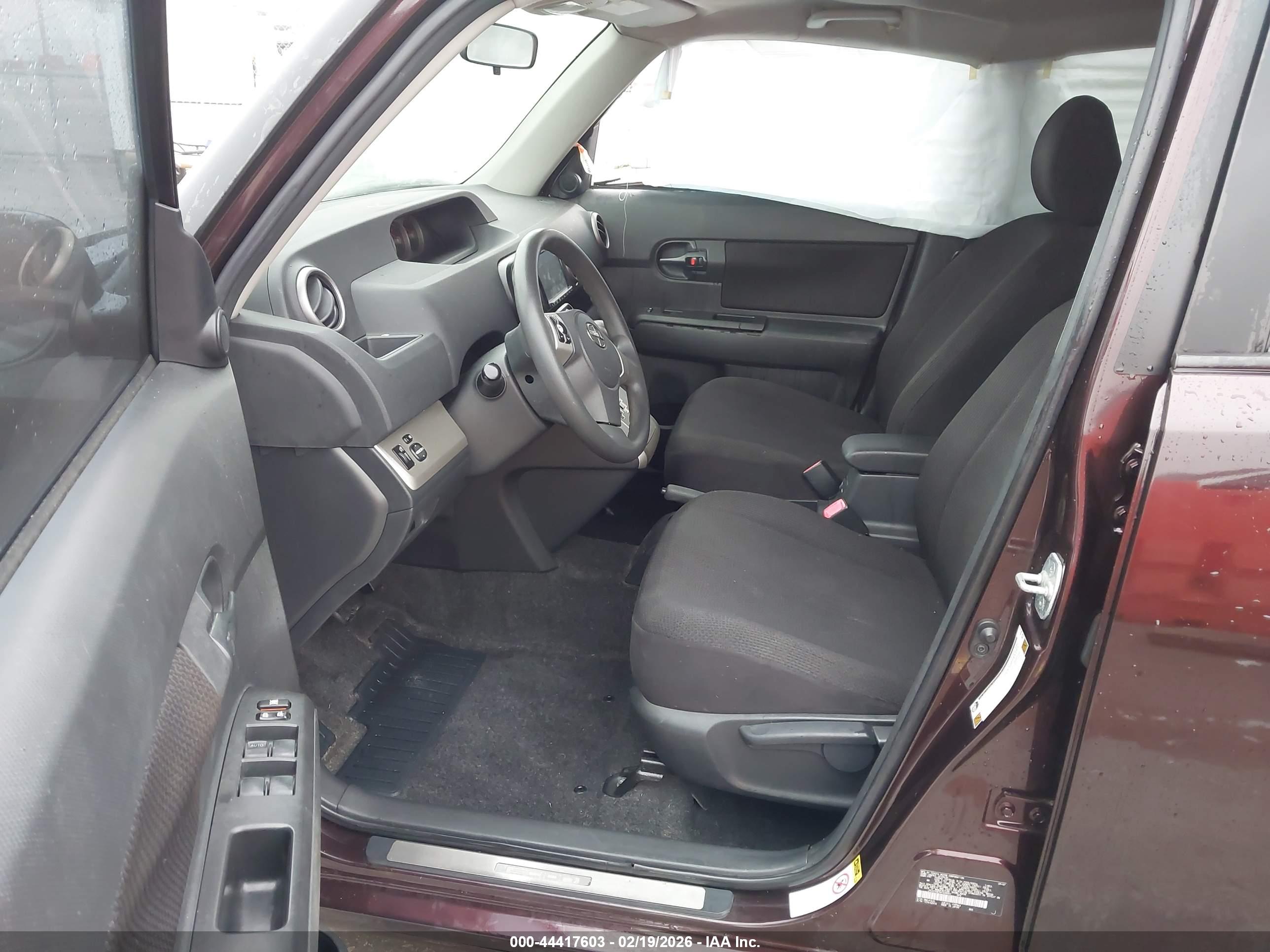 SCION XB image 5