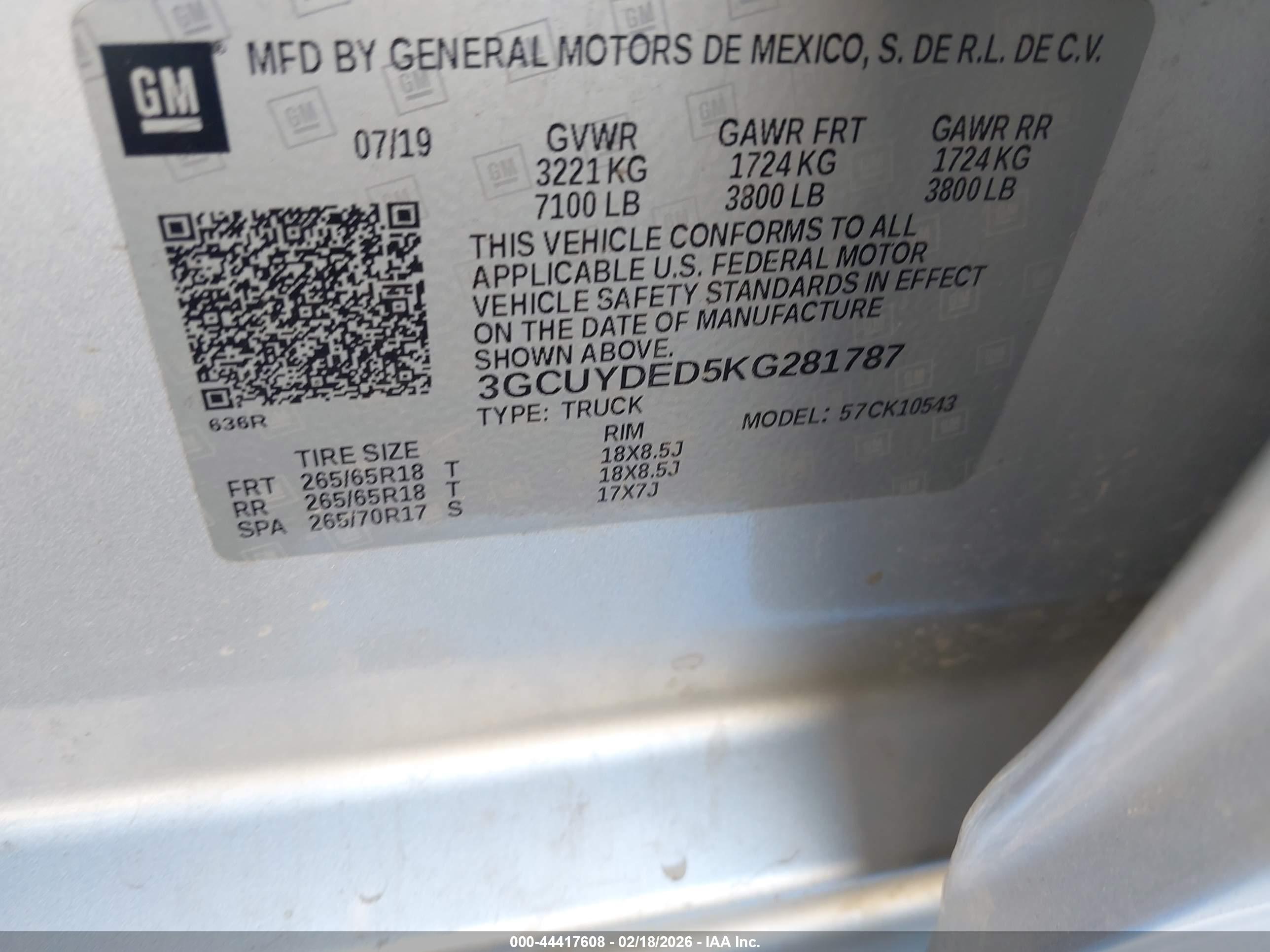 CHEVROLET SILVERADO image 9