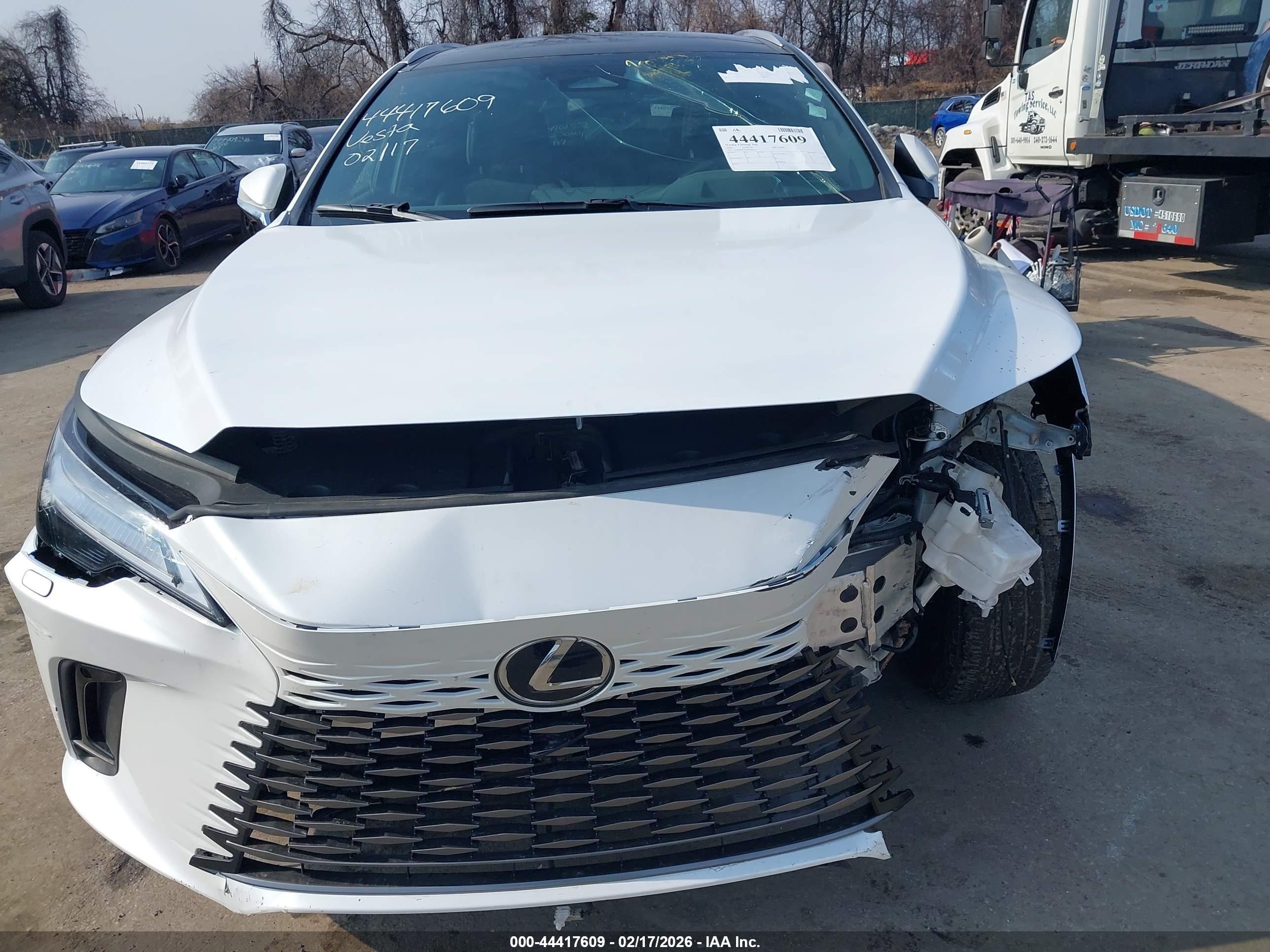 LEXUS RX image 6