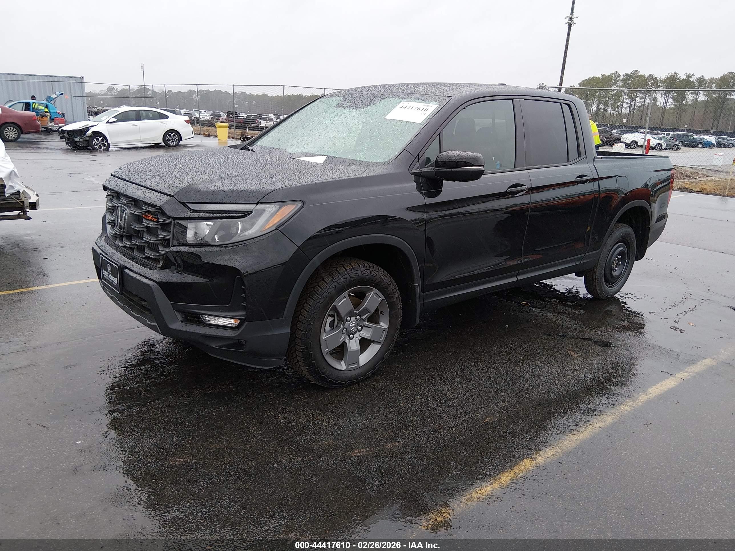 HONDA RIDGELINE image 2