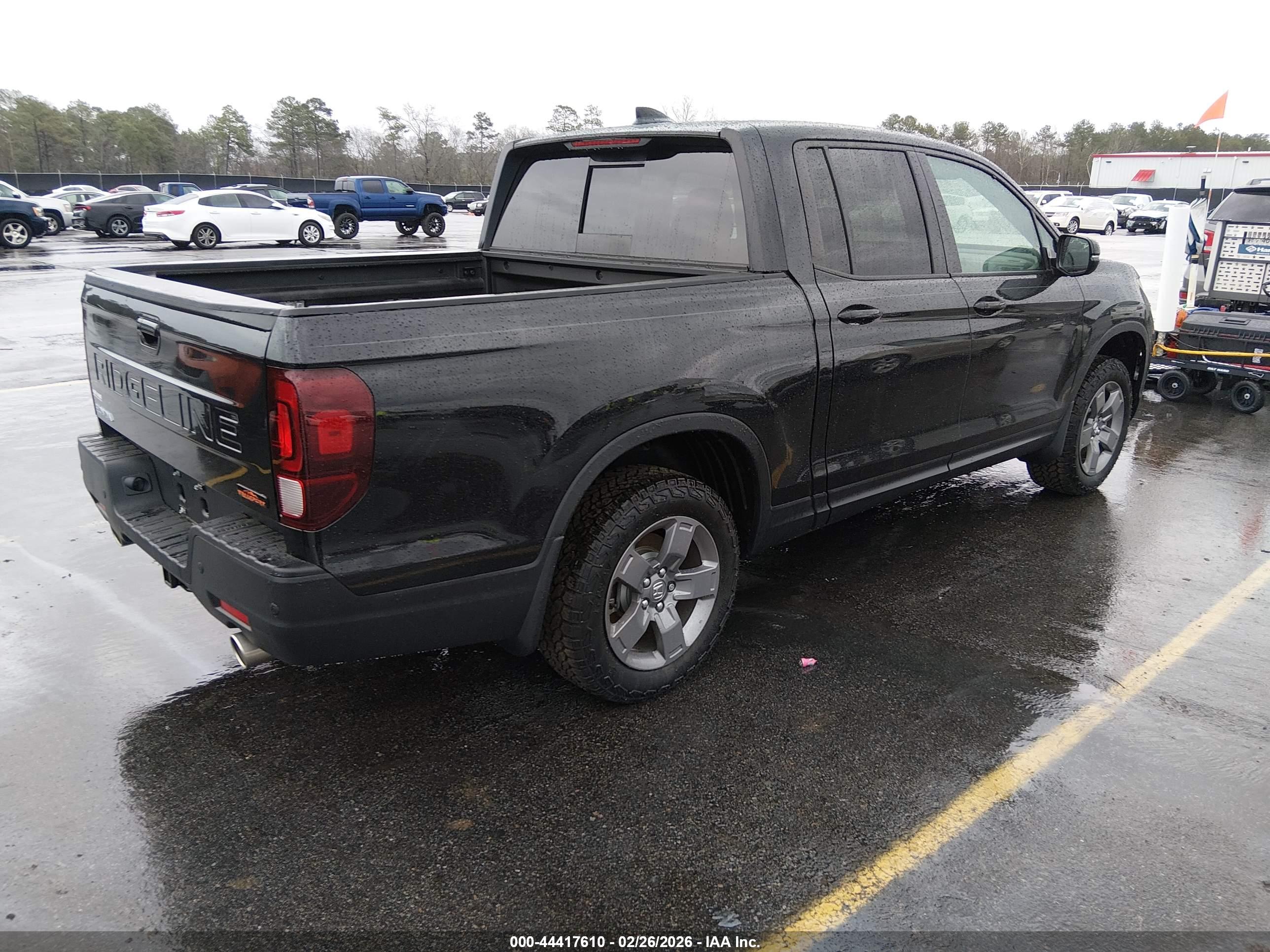HONDA RIDGELINE image 4