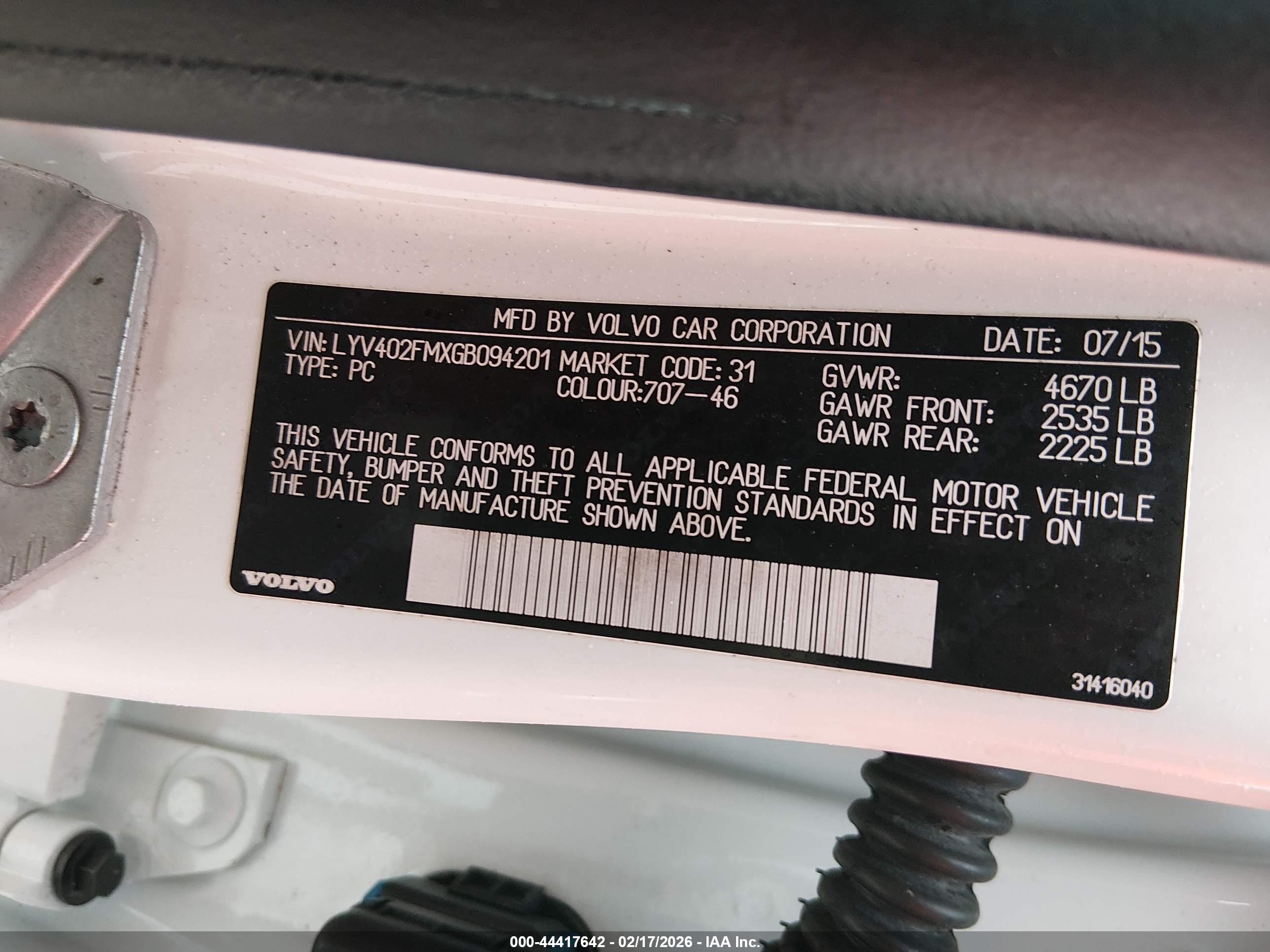 VOLVO S60 image 9