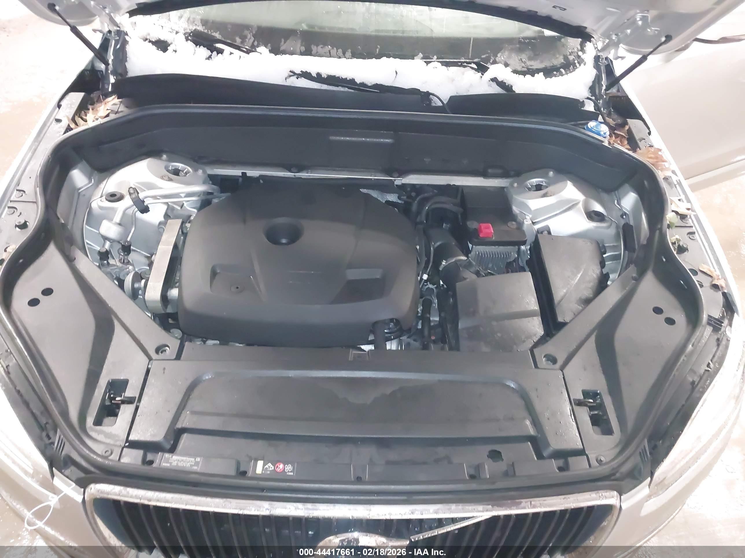 VOLVO XC90 image 10