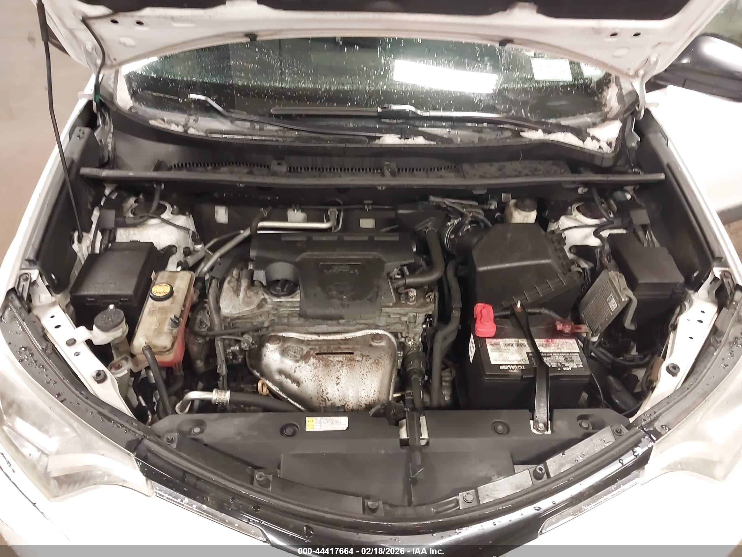 TOYOTA RAV4 image 10