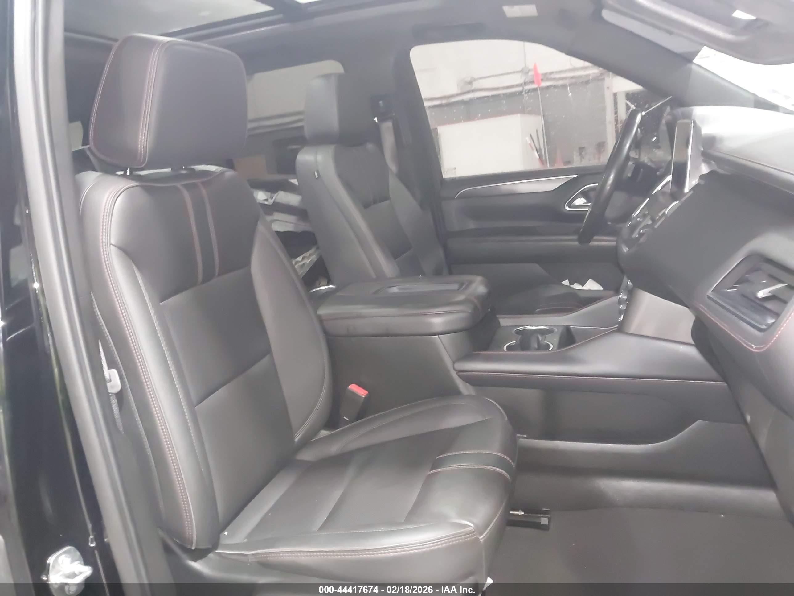 CHEVROLET TAHOE image 8