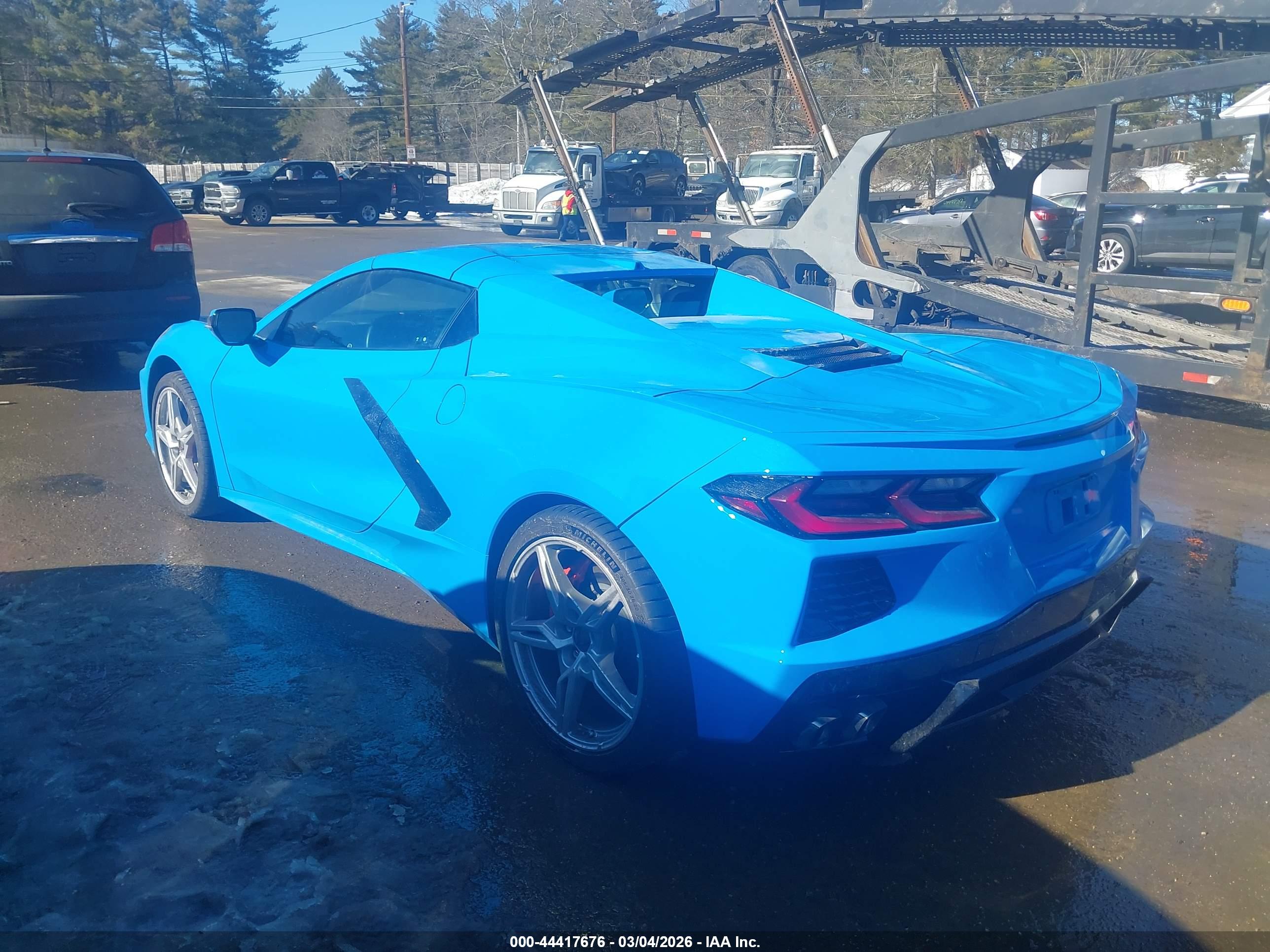 CHEVROLET CORVETTE image 3