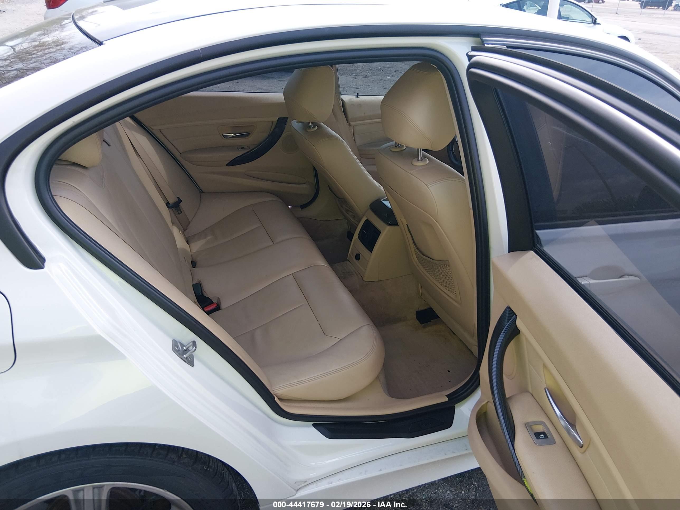 BMW 328D image 8