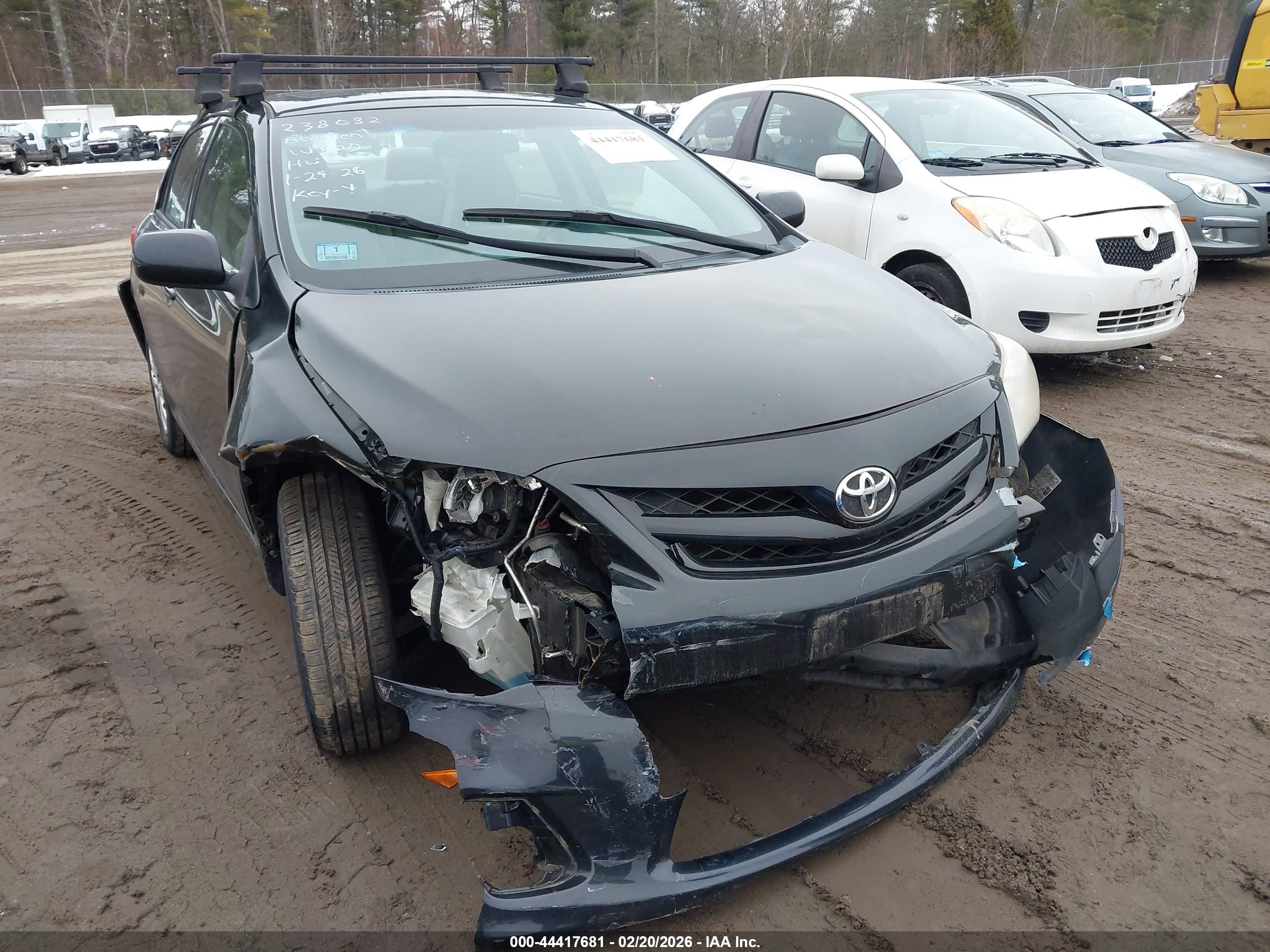 TOYOTA COROLLA image 6