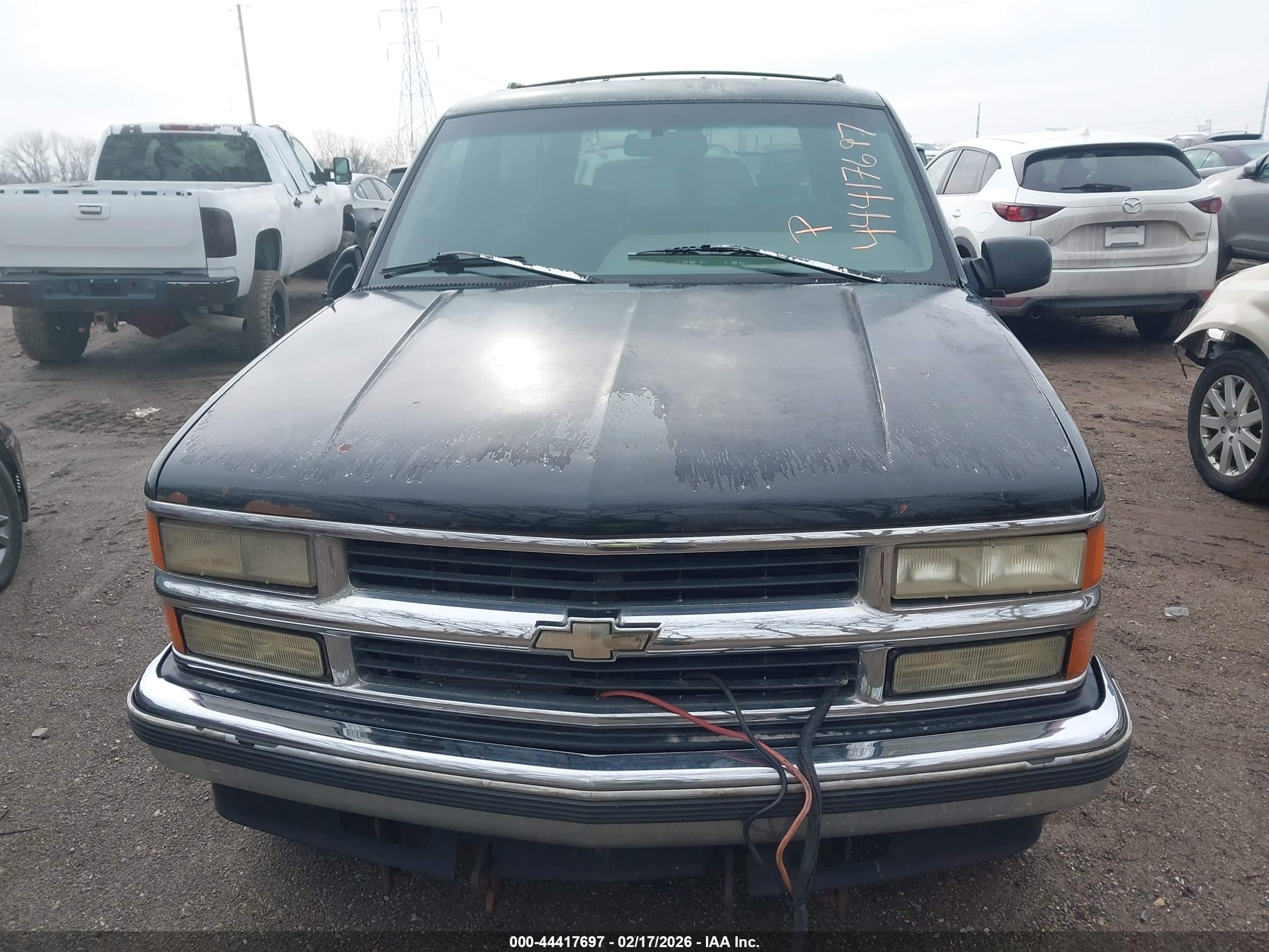 CHEVROLET TAHOE image 6