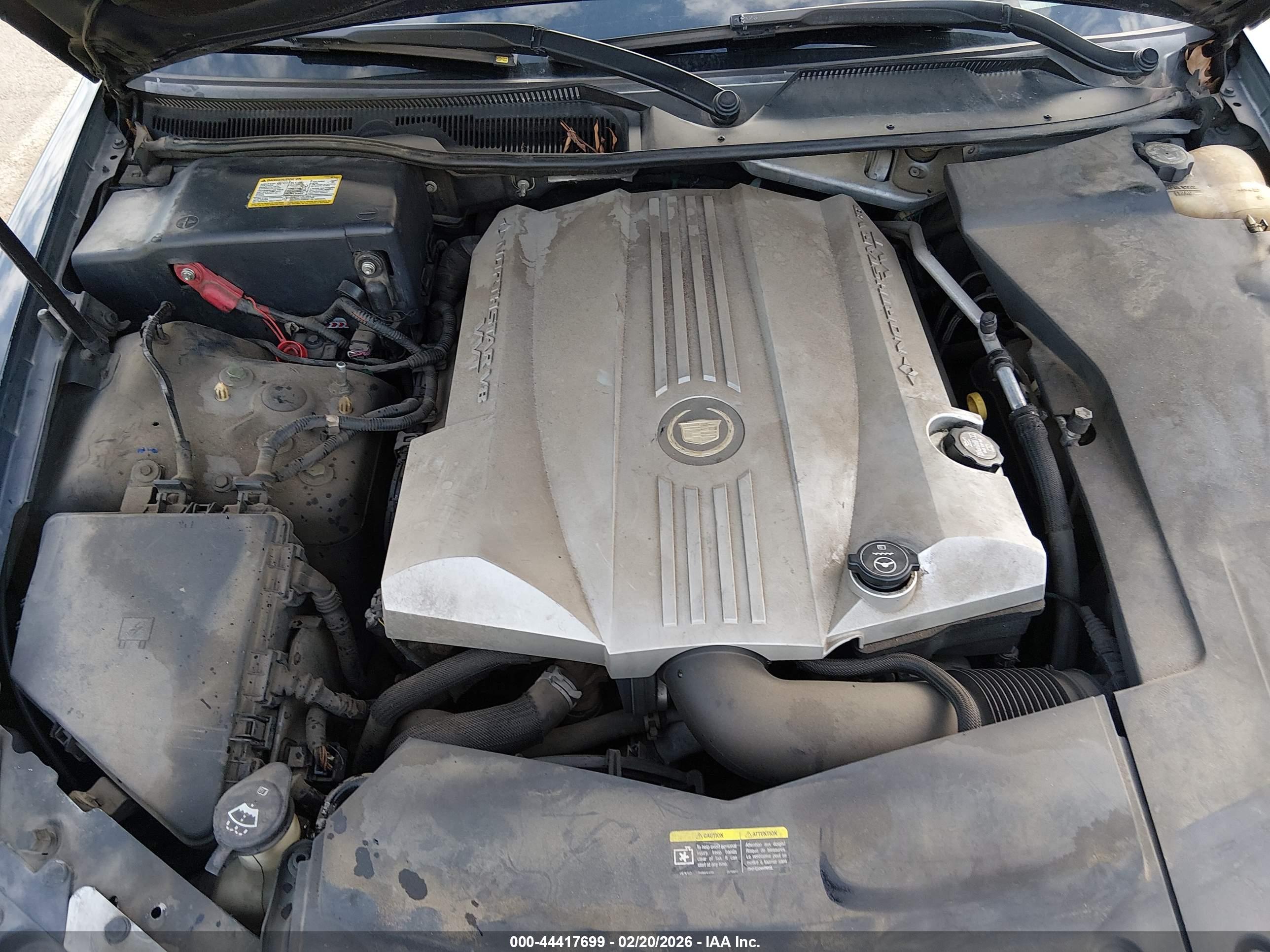 CADILLAC STS image 10