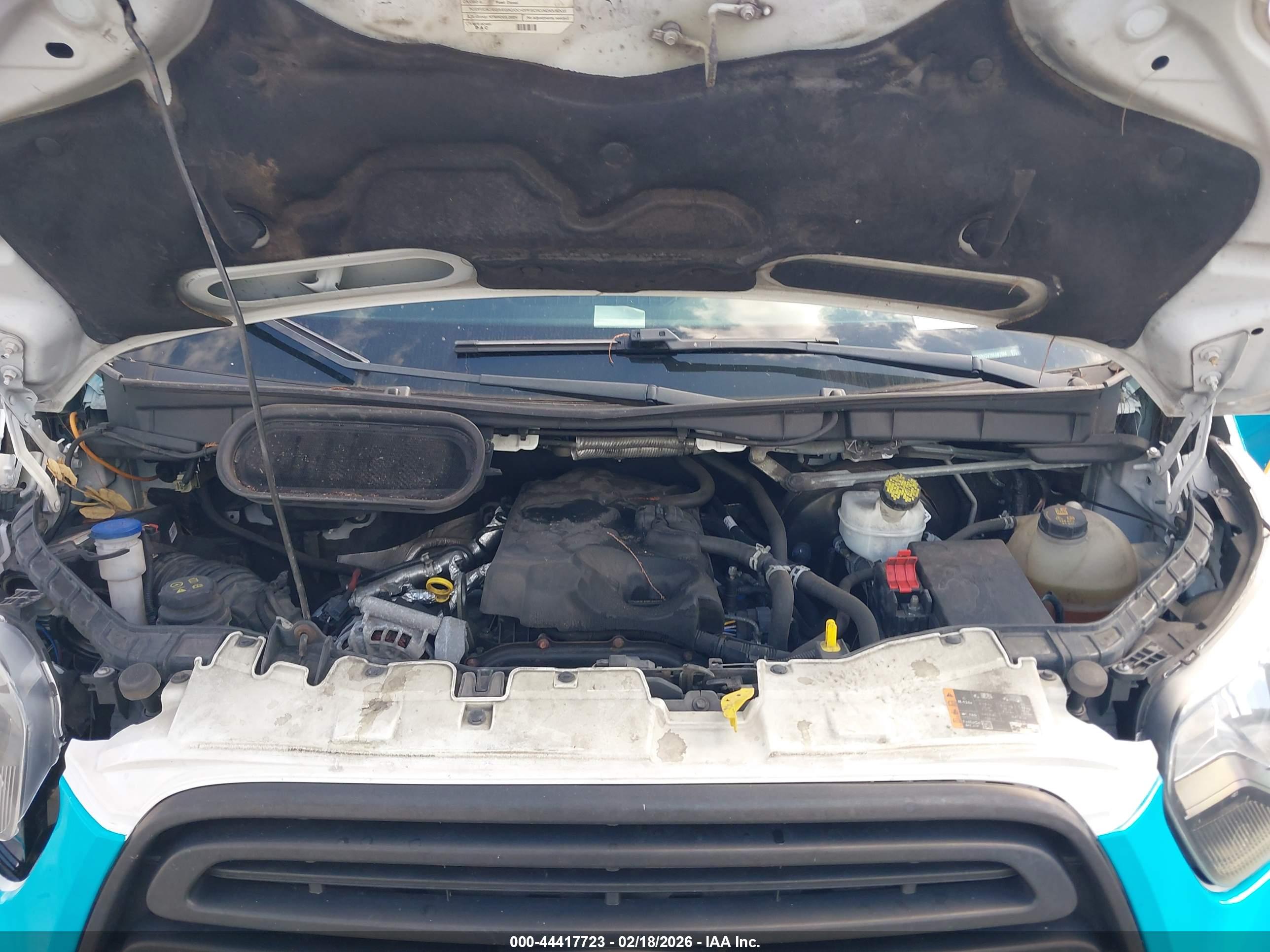 FORD TRANSIT-250 image 10