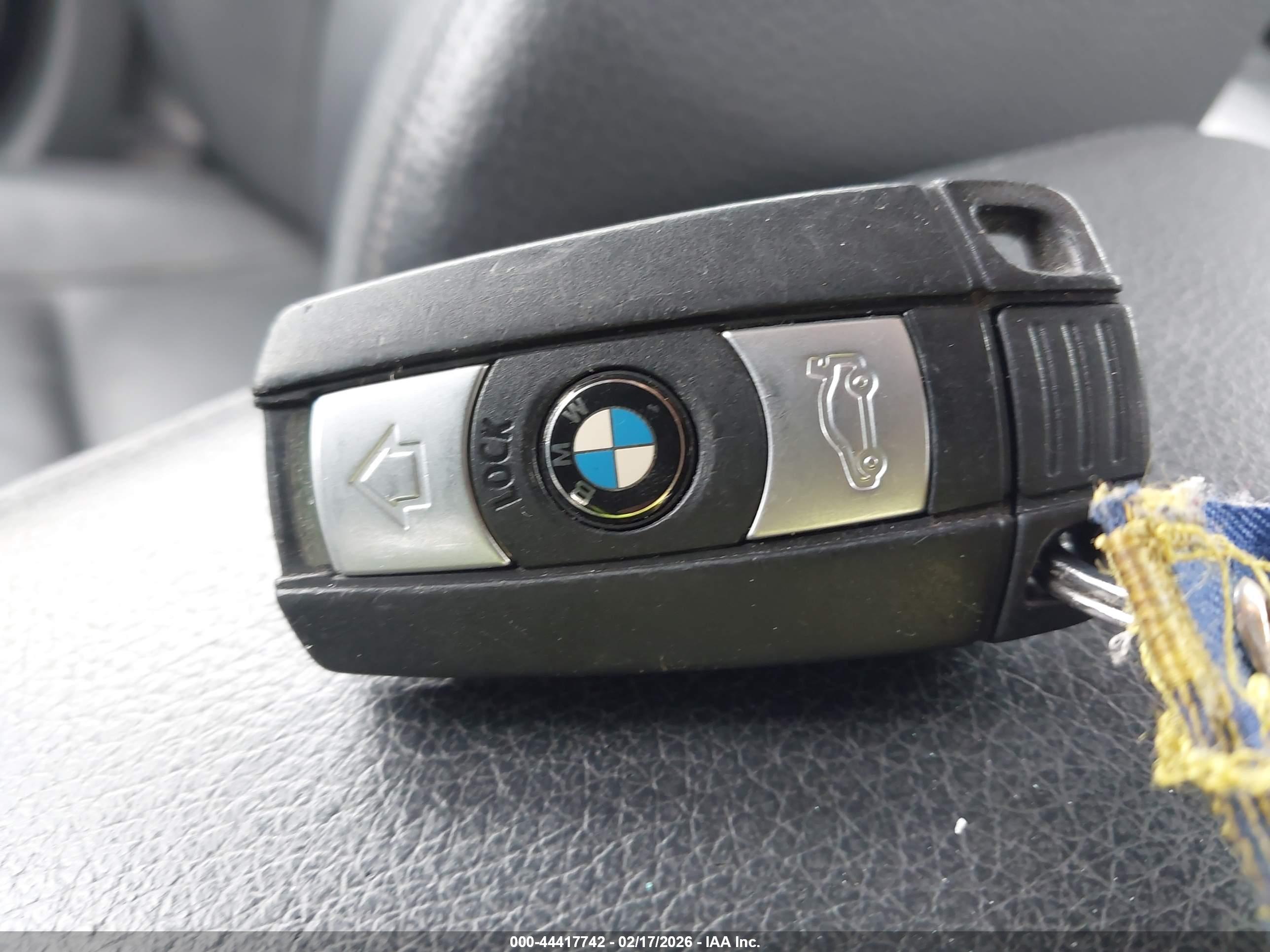 BMW 335I image 11