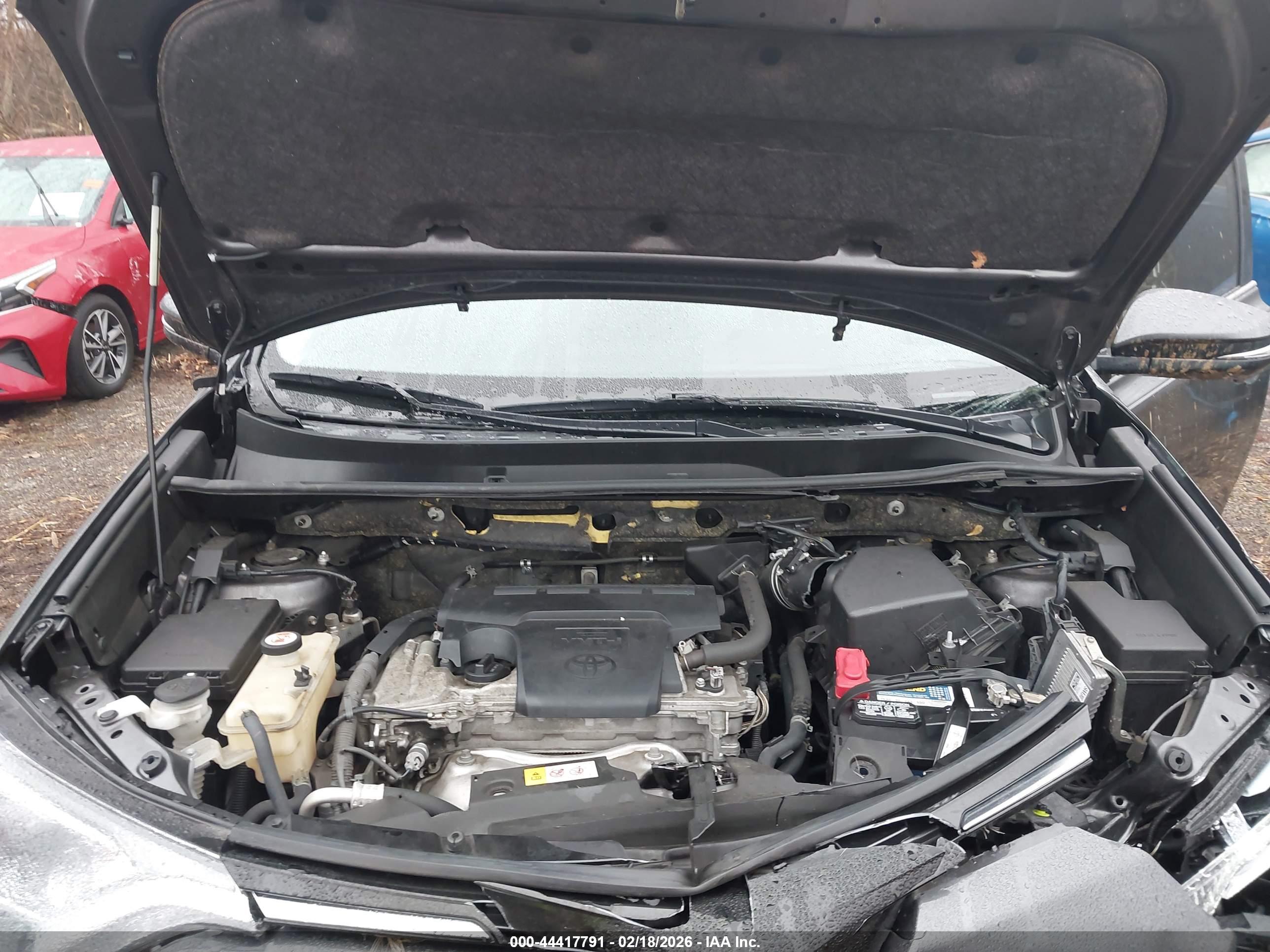 TOYOTA RAV4 image 10