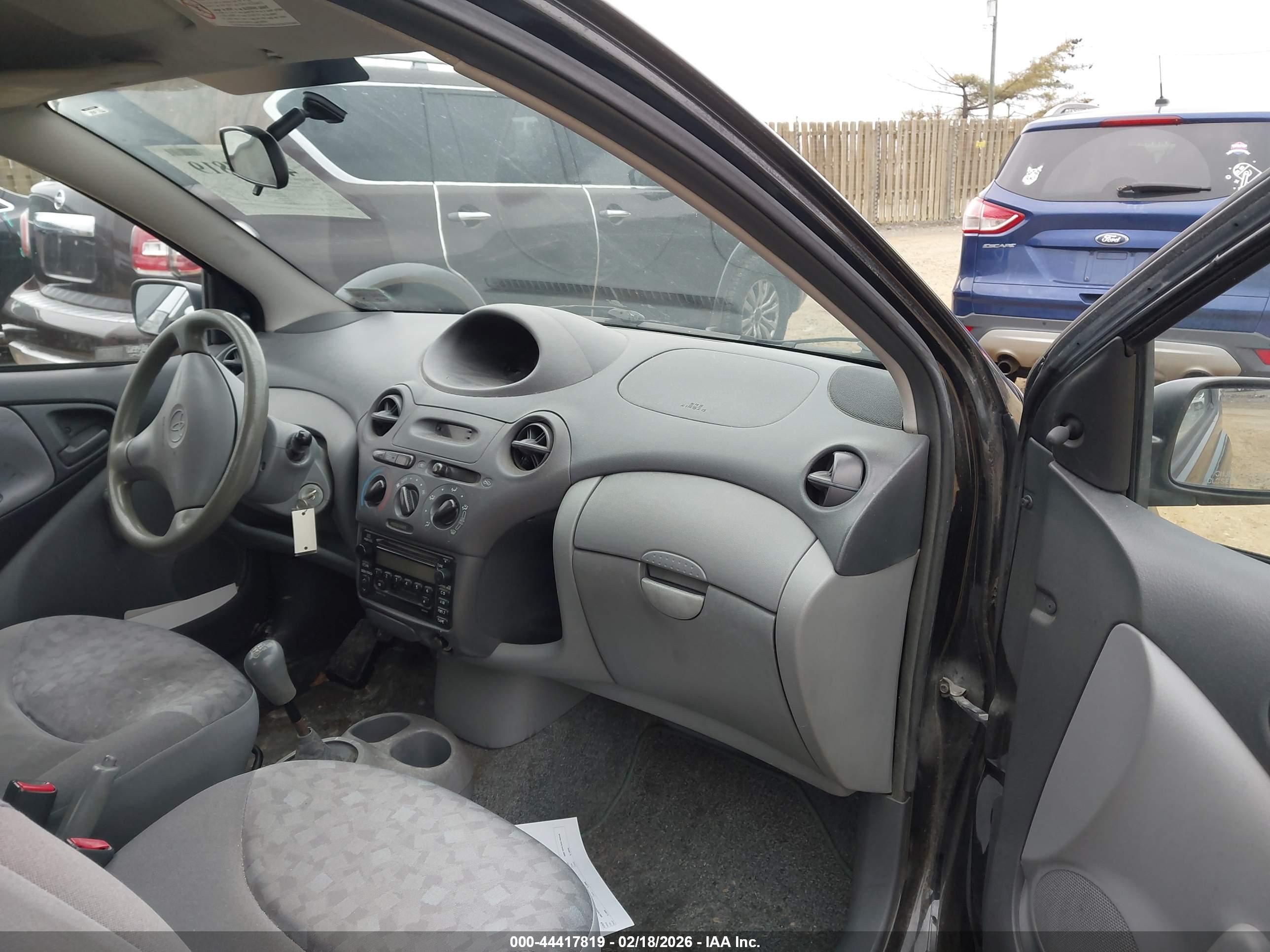 TOYOTA ECHO image 5