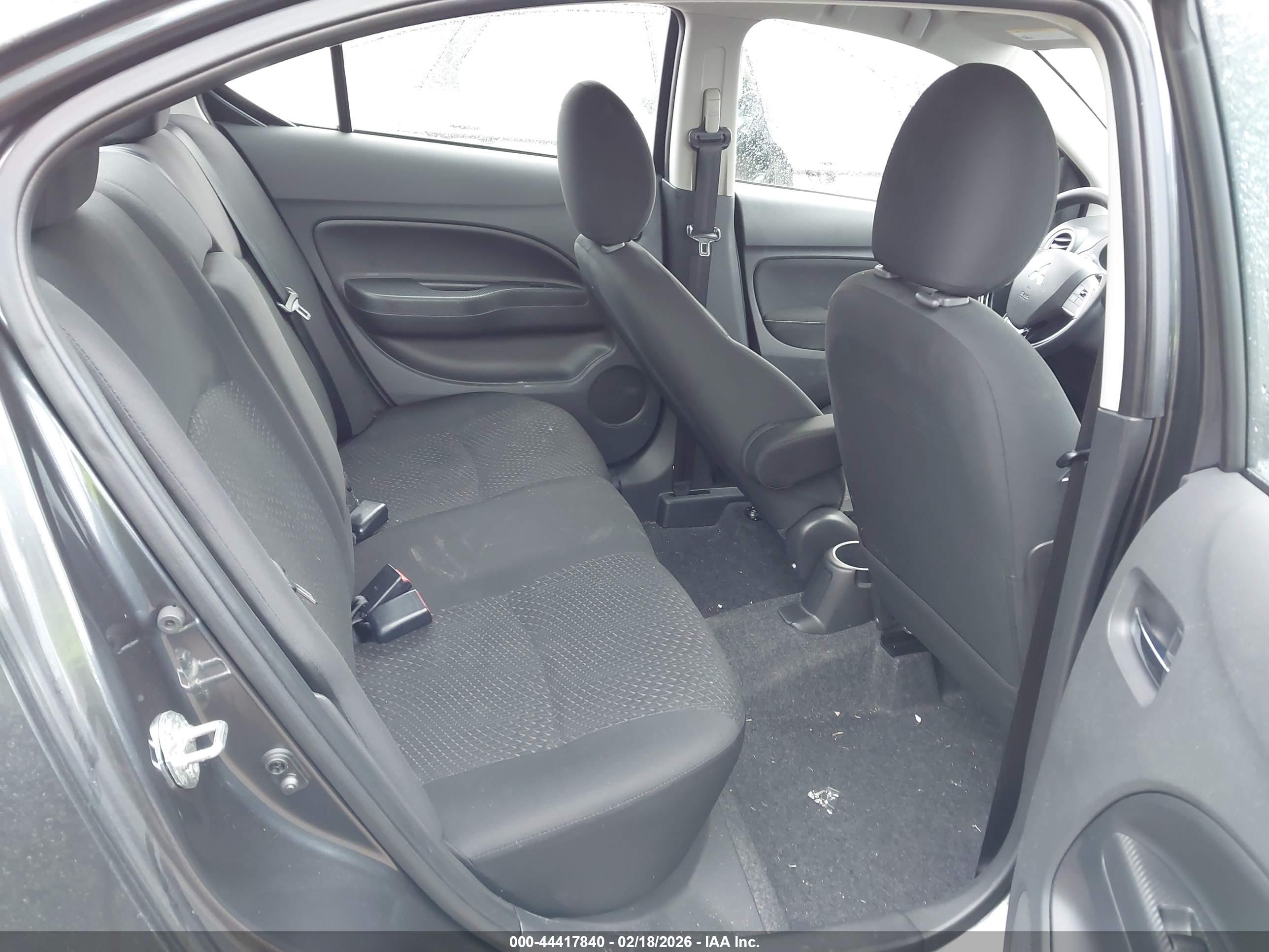 MITSUBISHI MIRAGE image 8