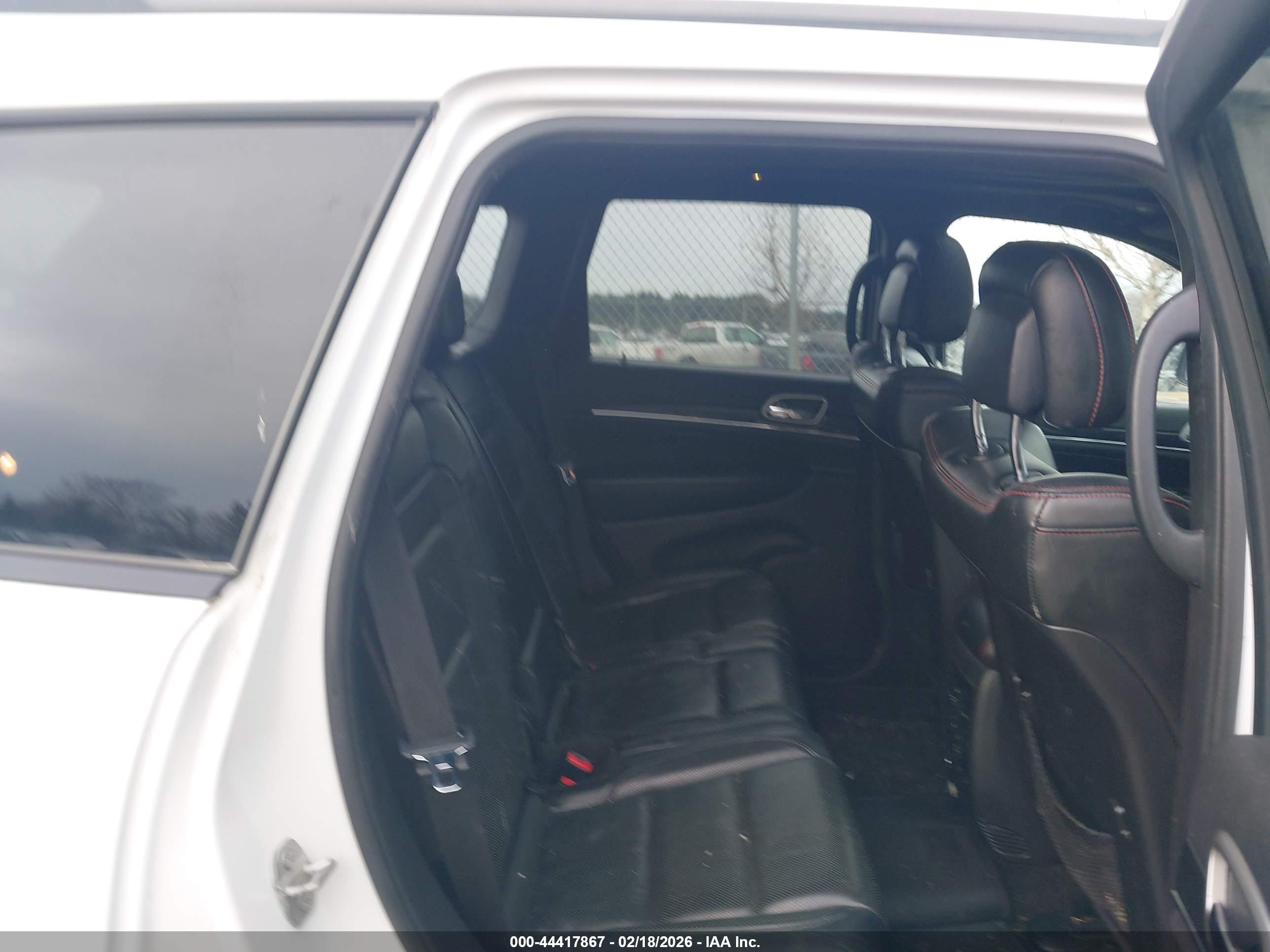 JEEP GRAND image 8