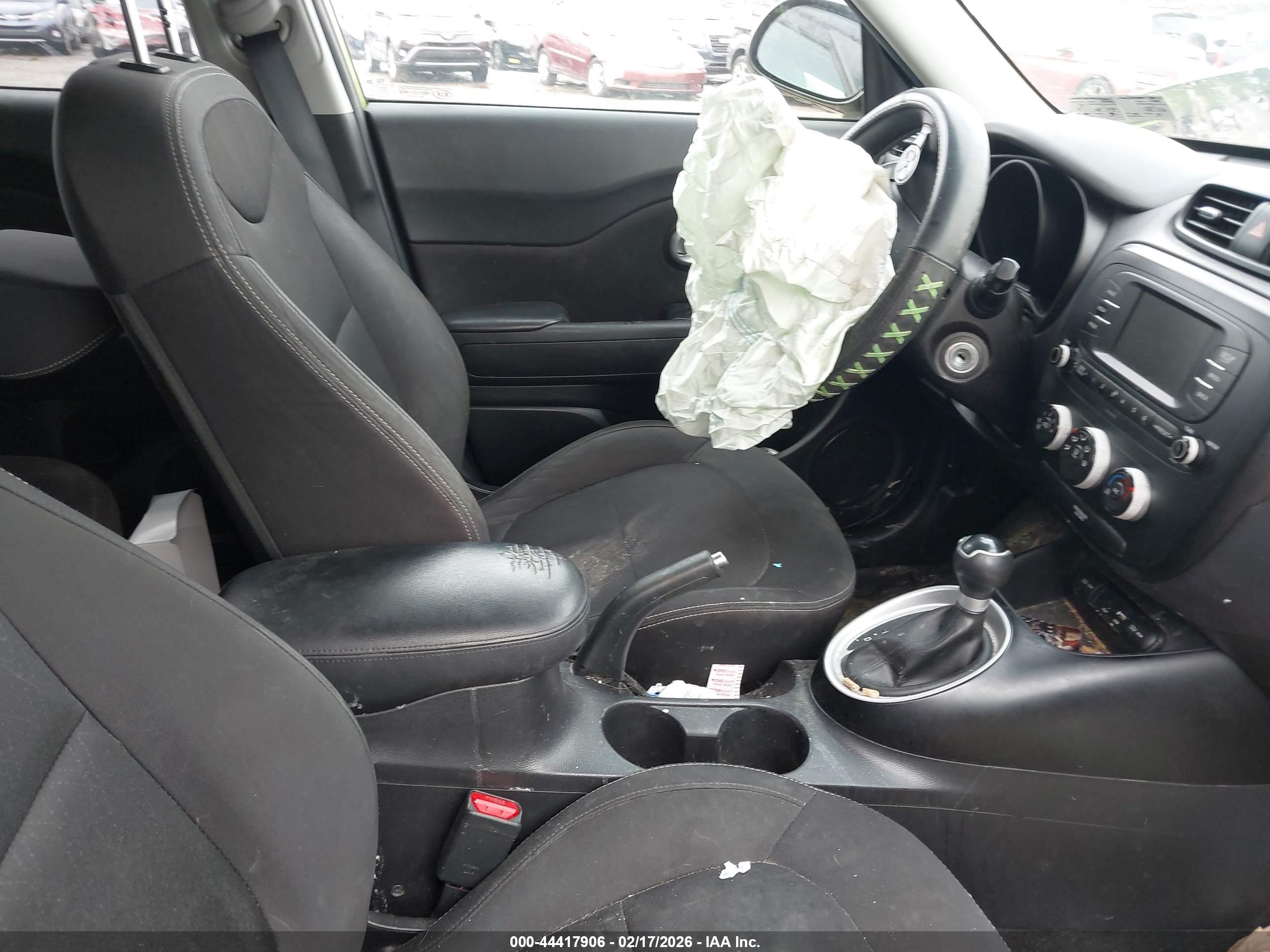 KIA SOUL image 5