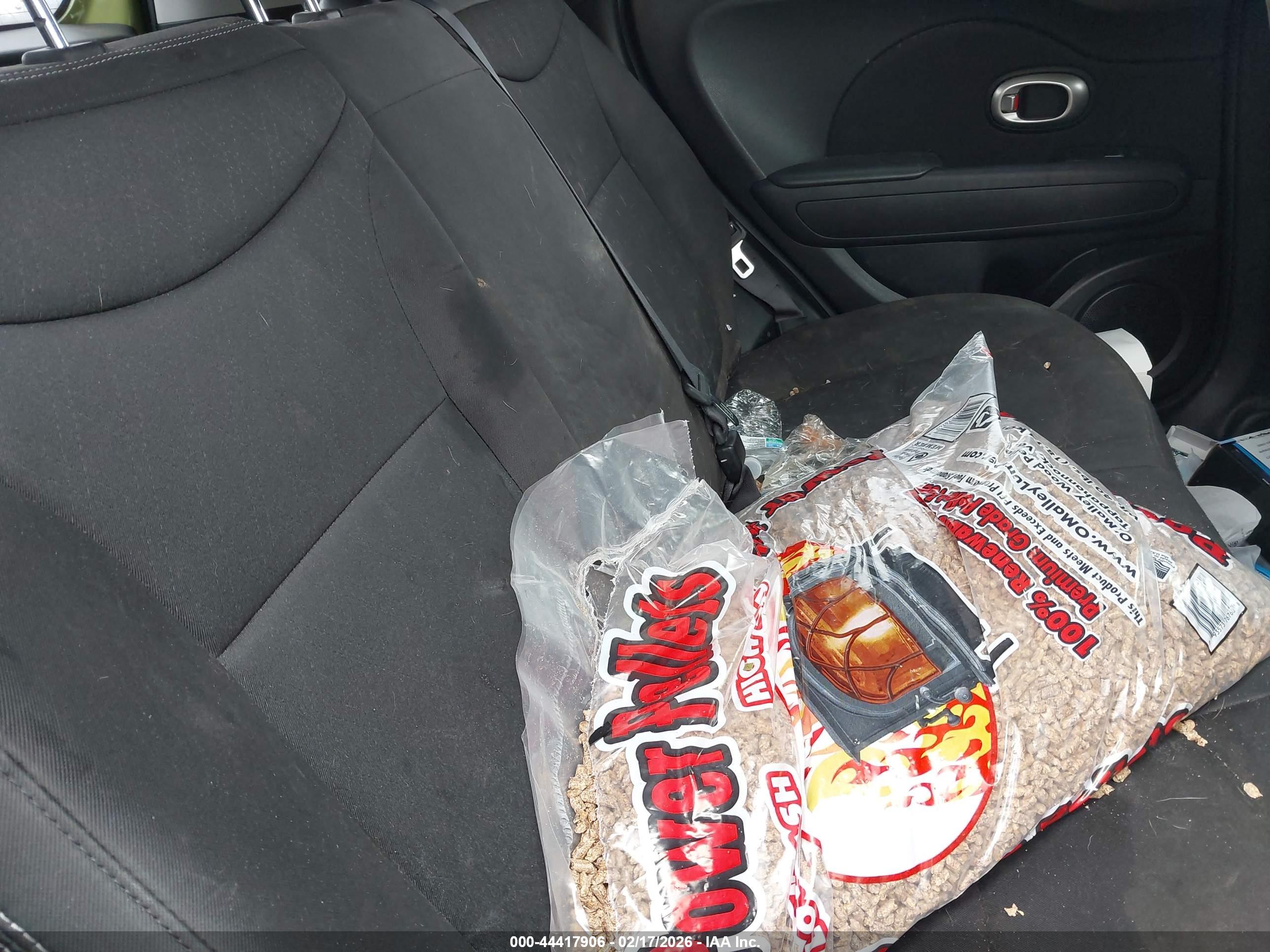 KIA SOUL image 8