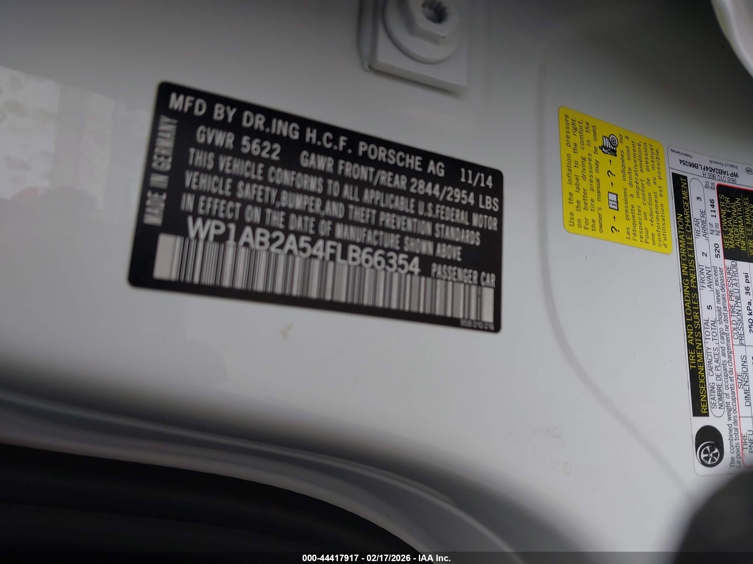 PORSCHE MACAN image 9