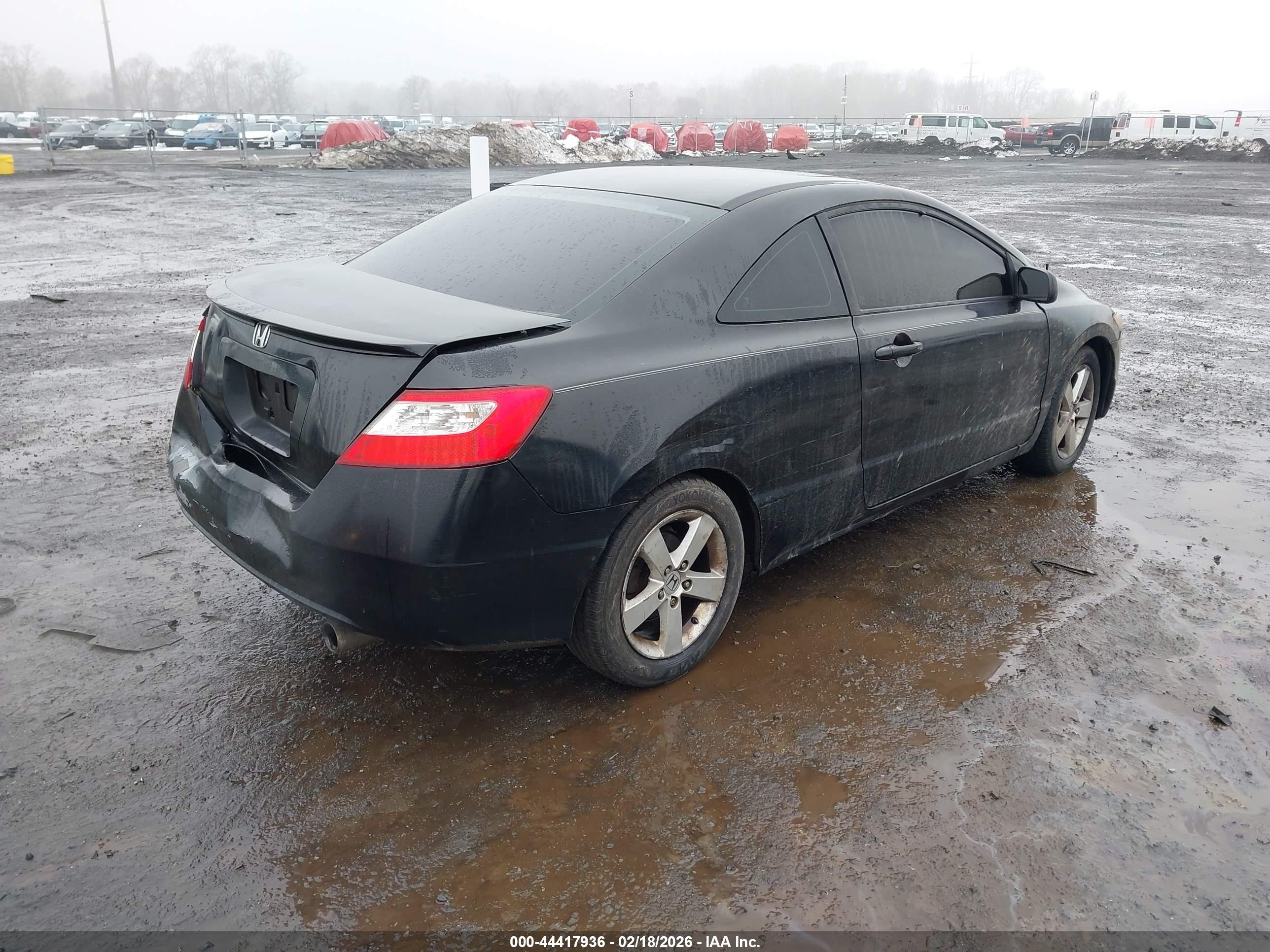 HONDA CIVIC image 4