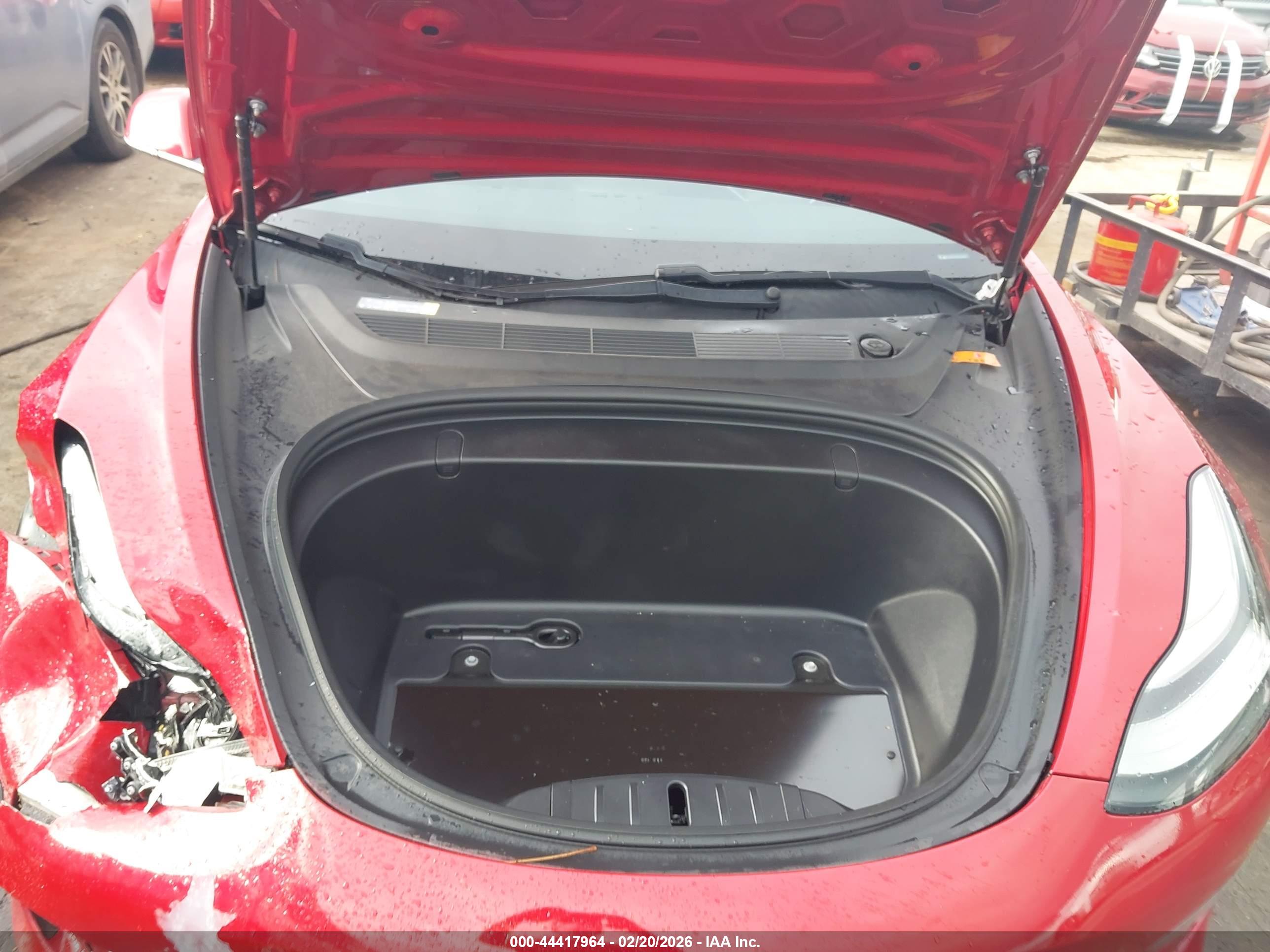 TESLA MODEL image 10
