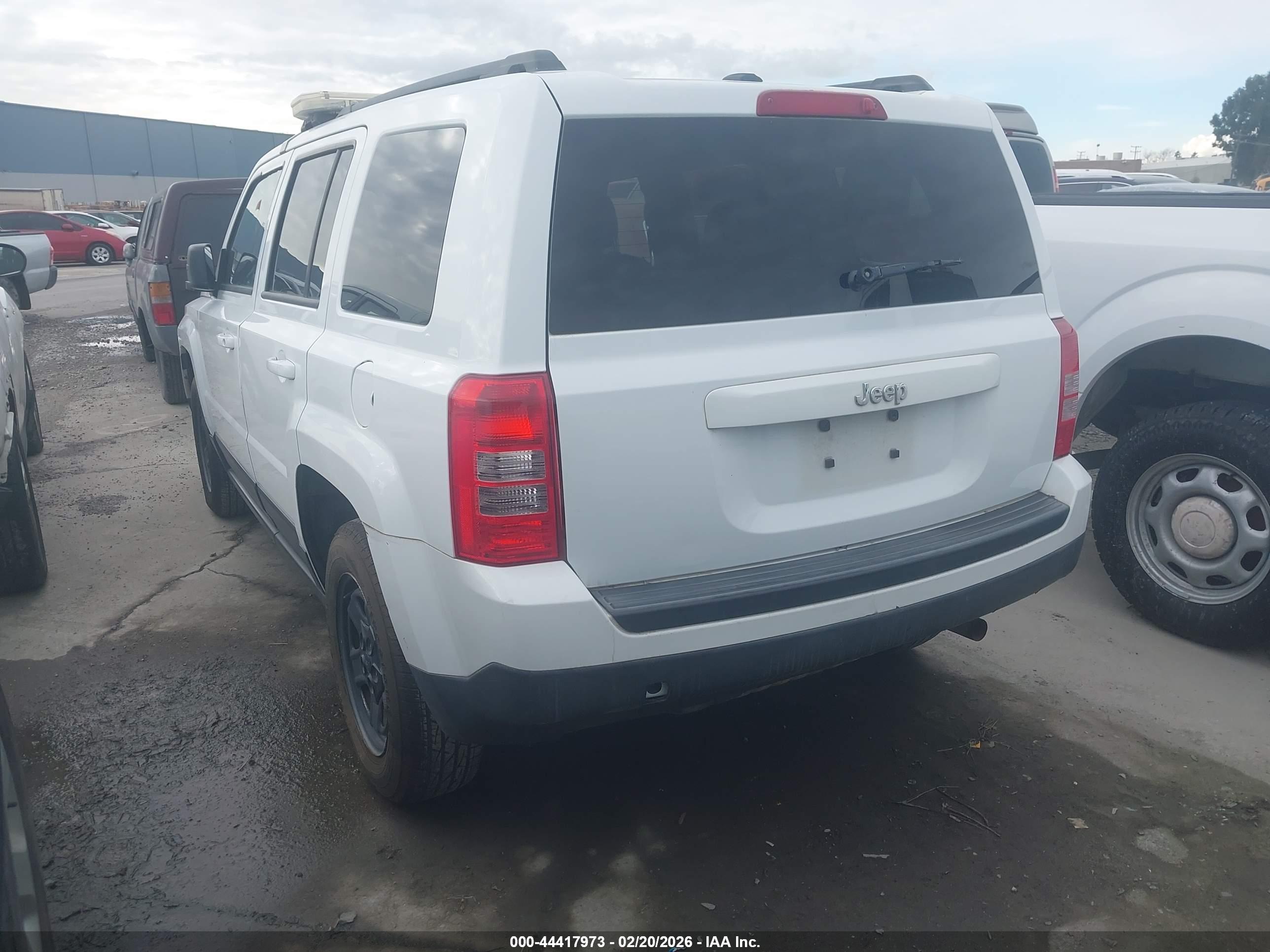 JEEP PATRIOT image 3