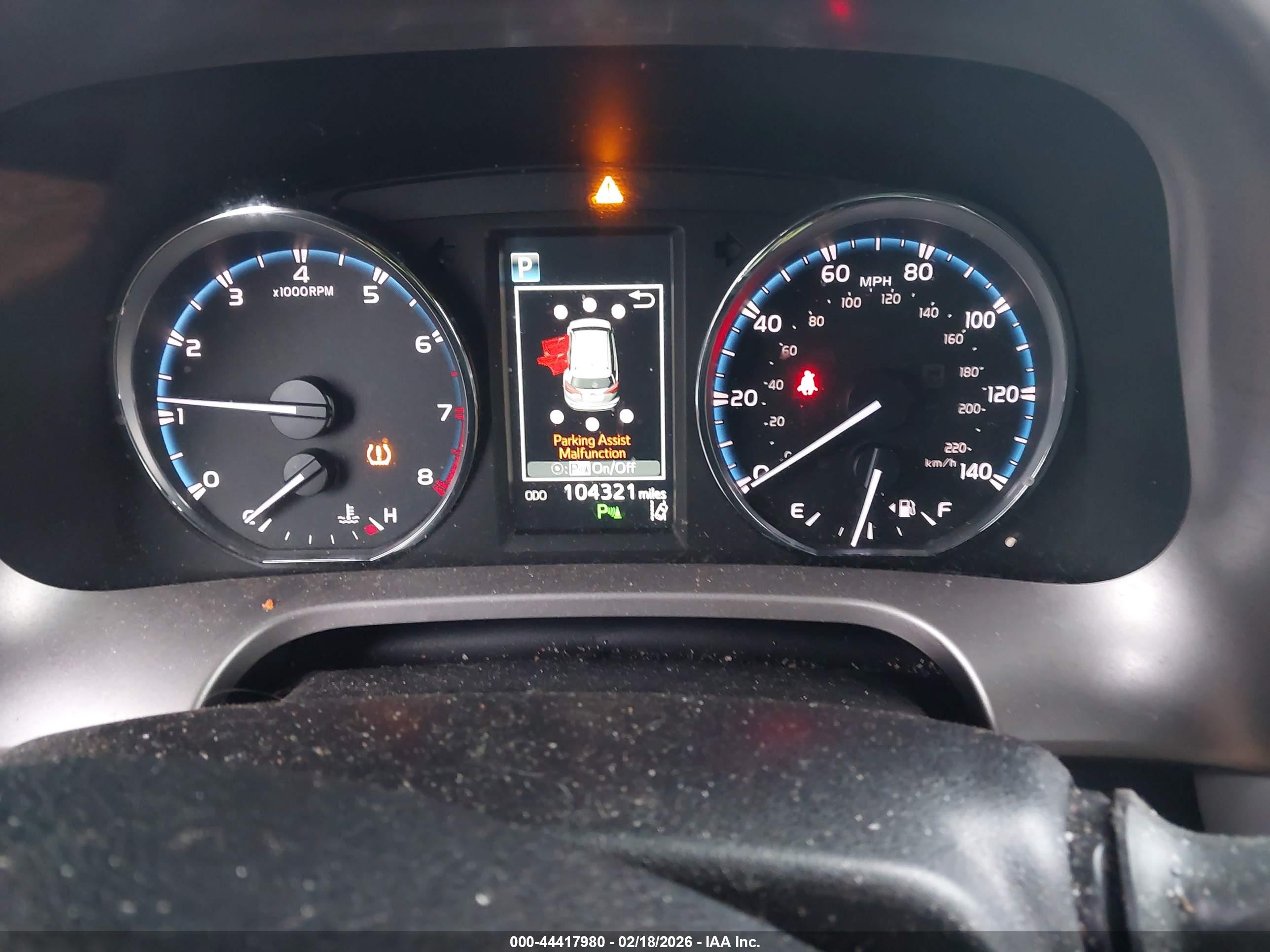 TOYOTA RAV4 image 7