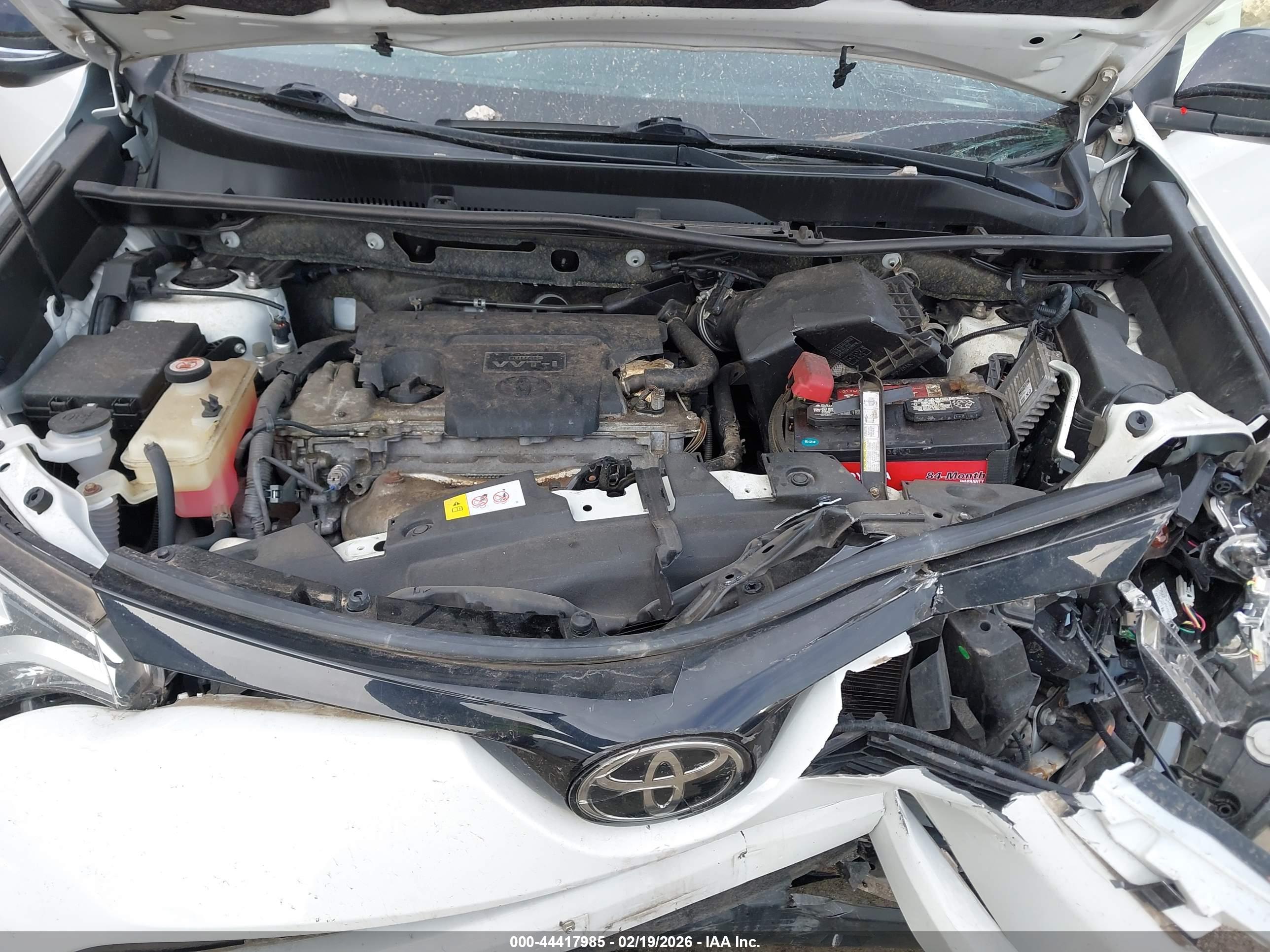 TOYOTA RAV4 image 10
