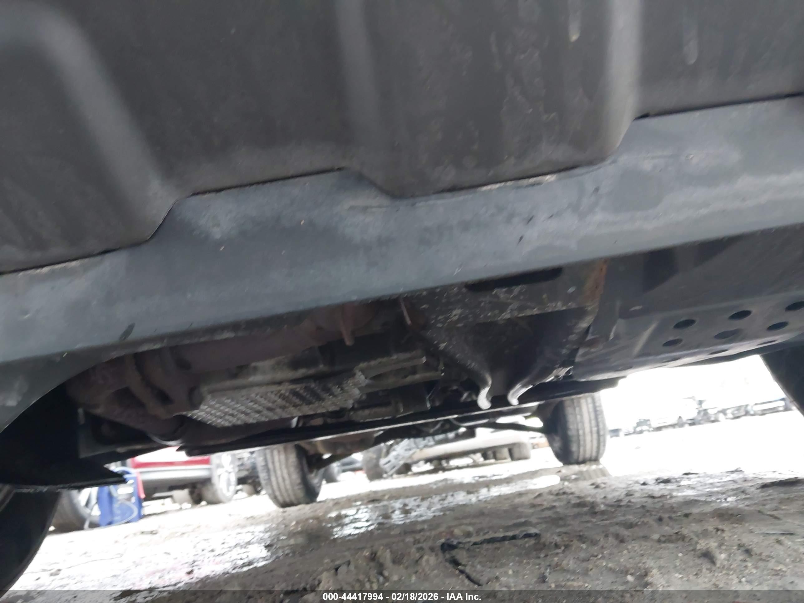 FORD ESCAPE image 6