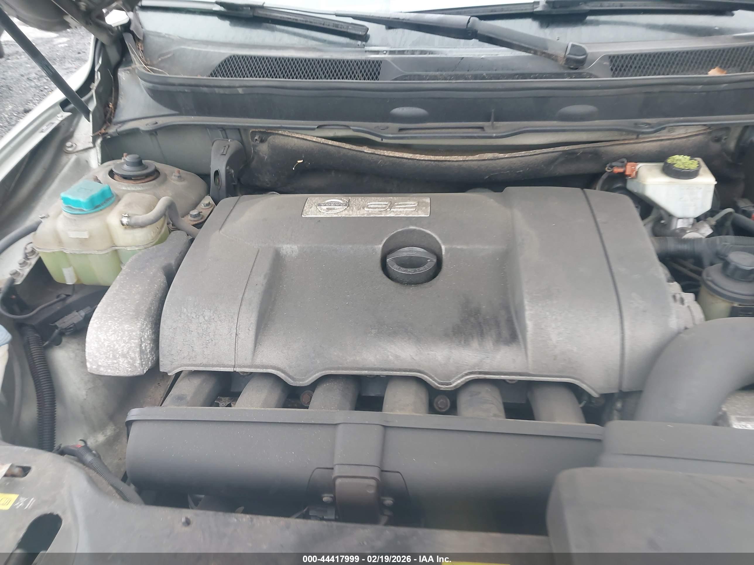 VOLVO XC90 image 10