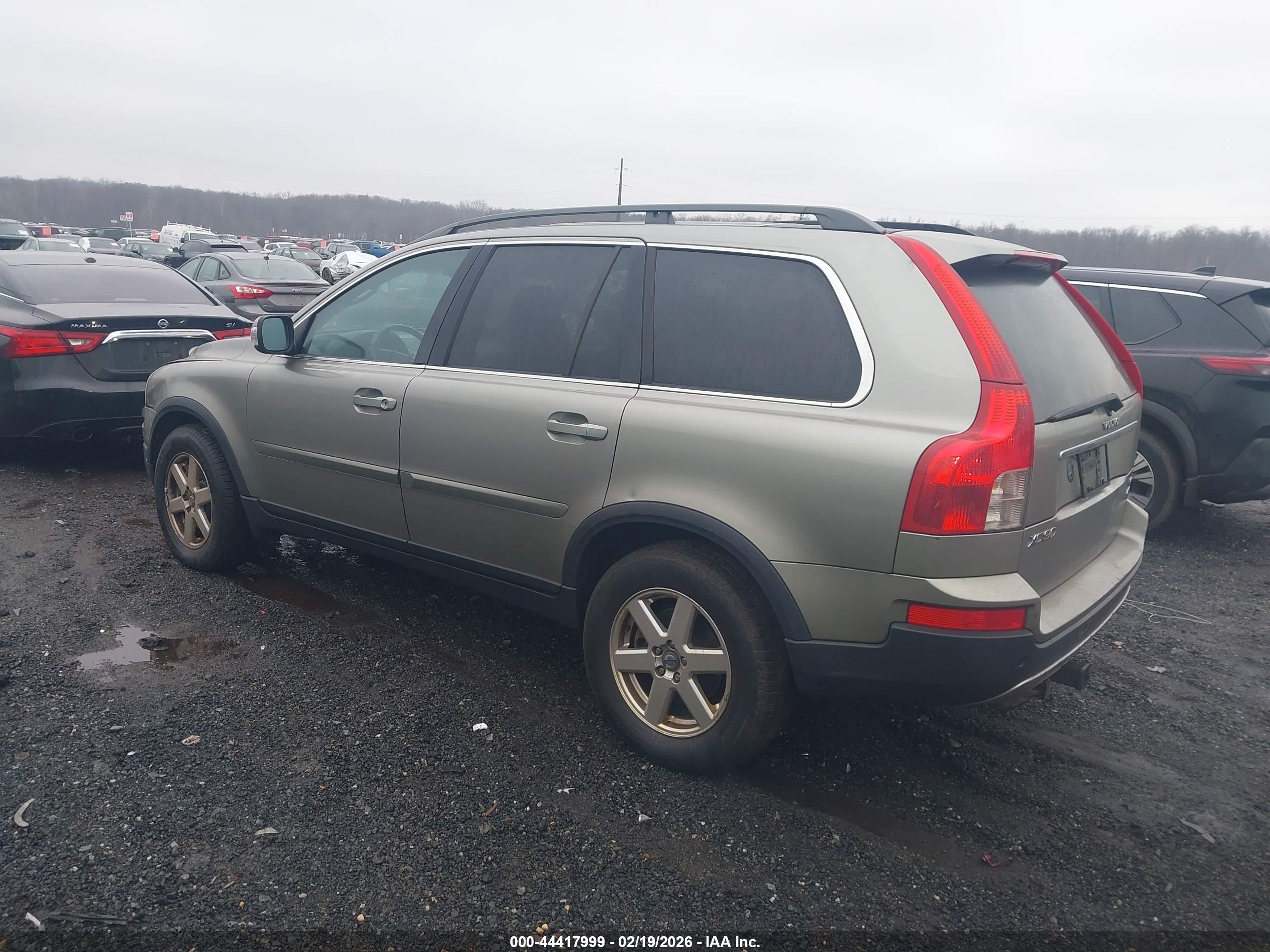 VOLVO XC90 image 3