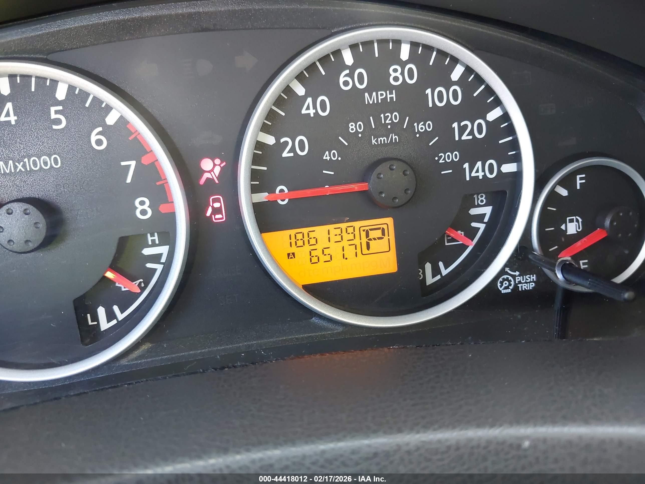 NISSAN PATHFINDER image 7