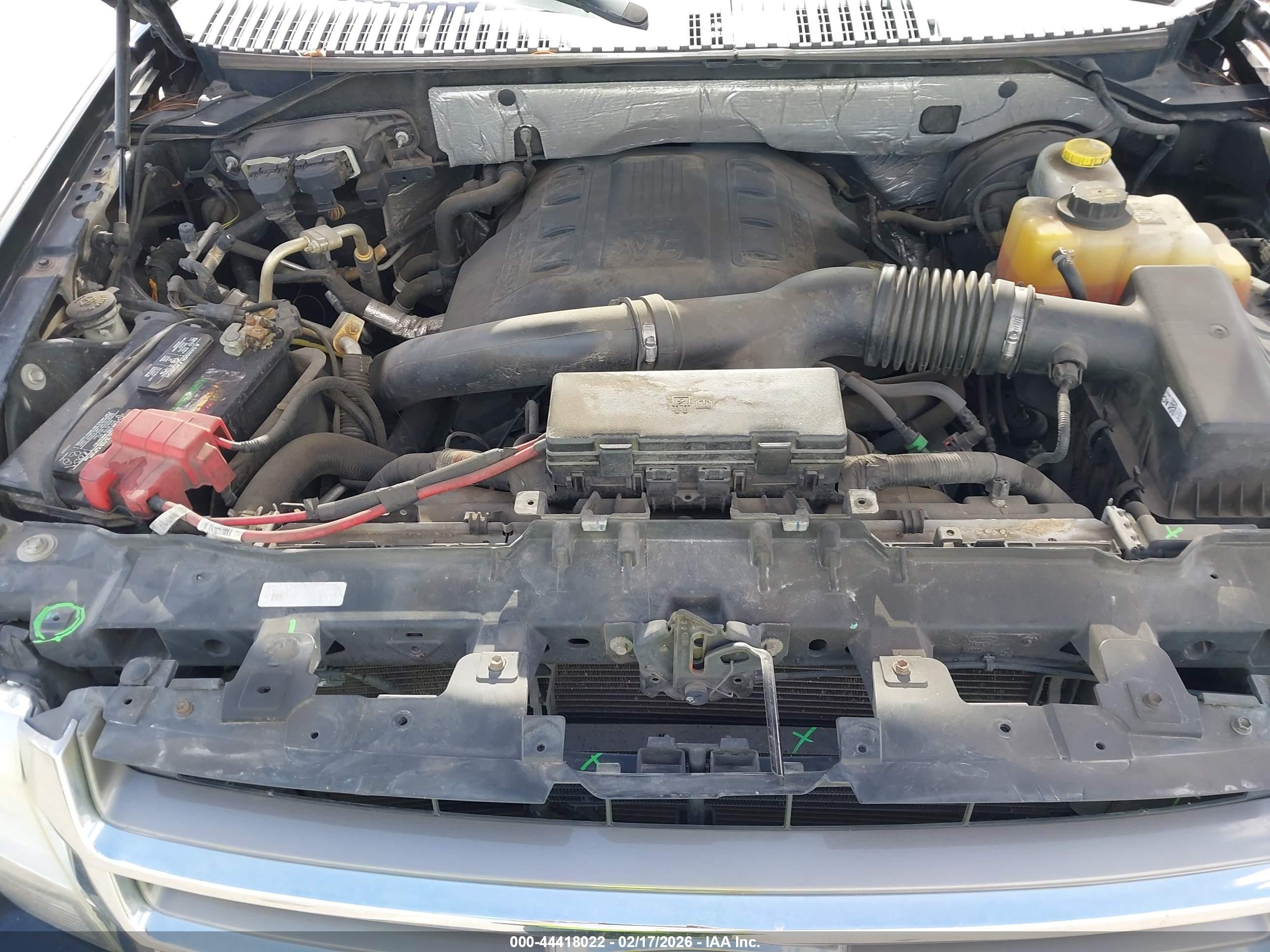 FORD EXPEDITION image 10