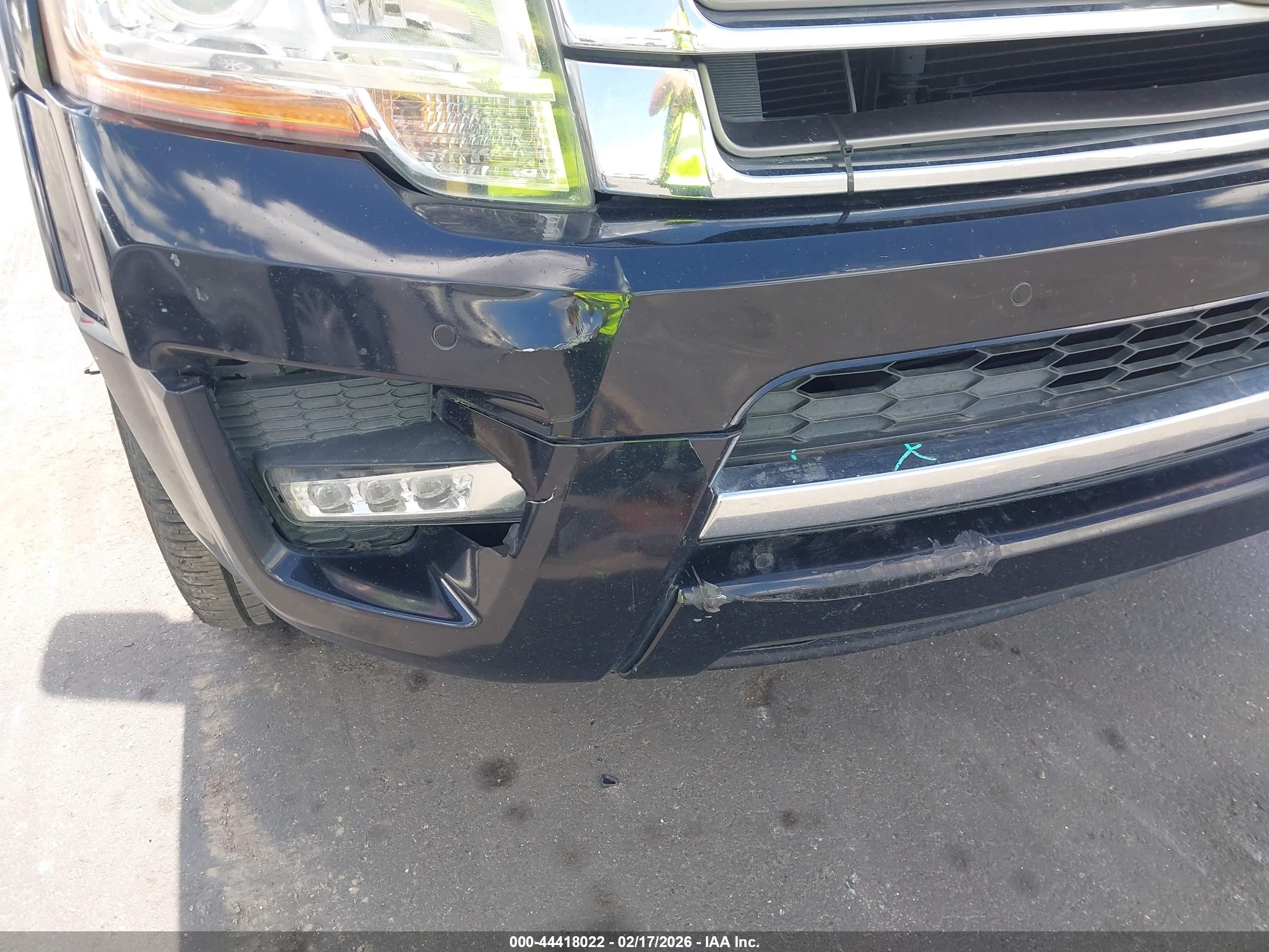 FORD EXPEDITION image 6