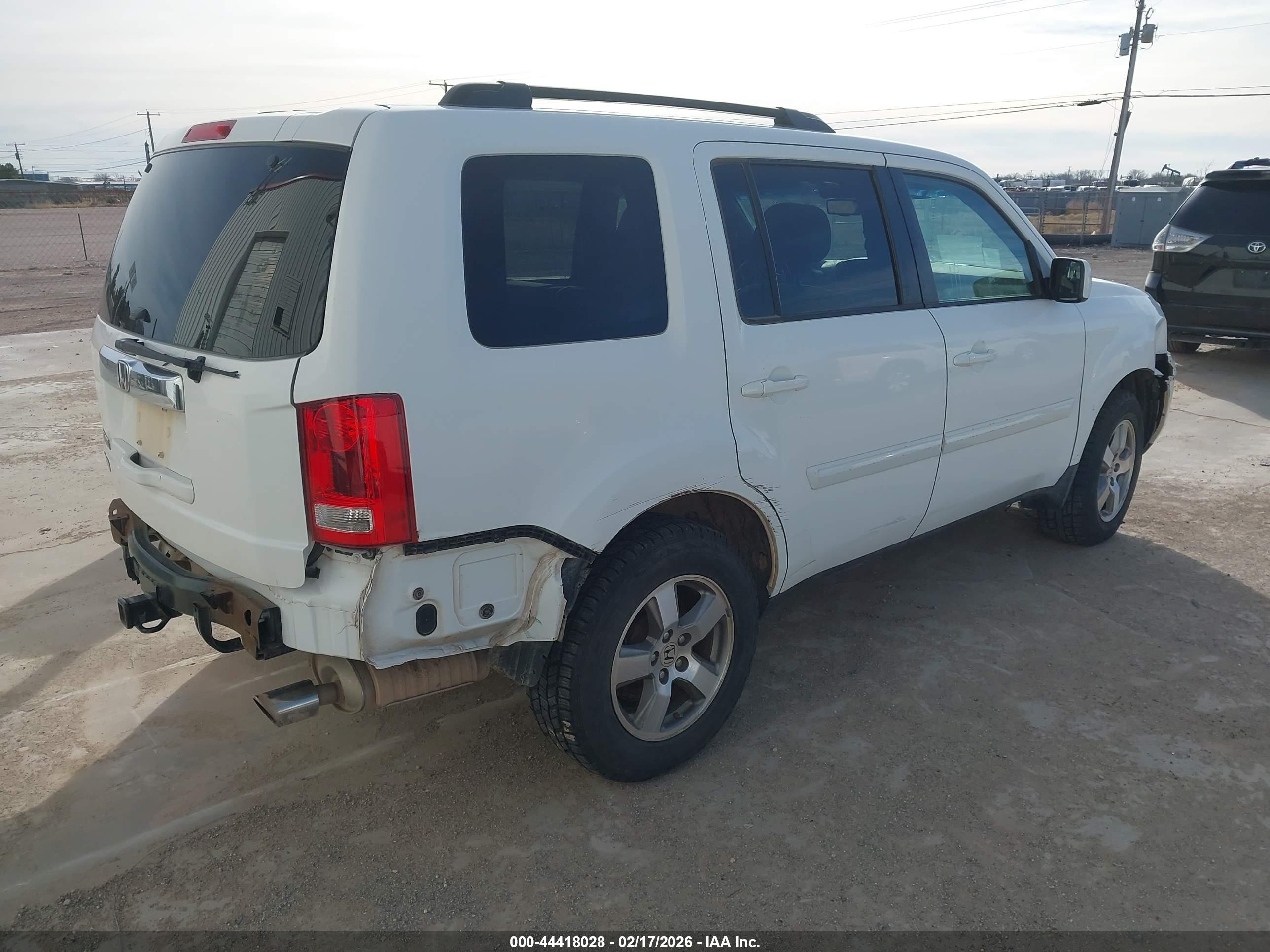 HONDA PILOT image 4