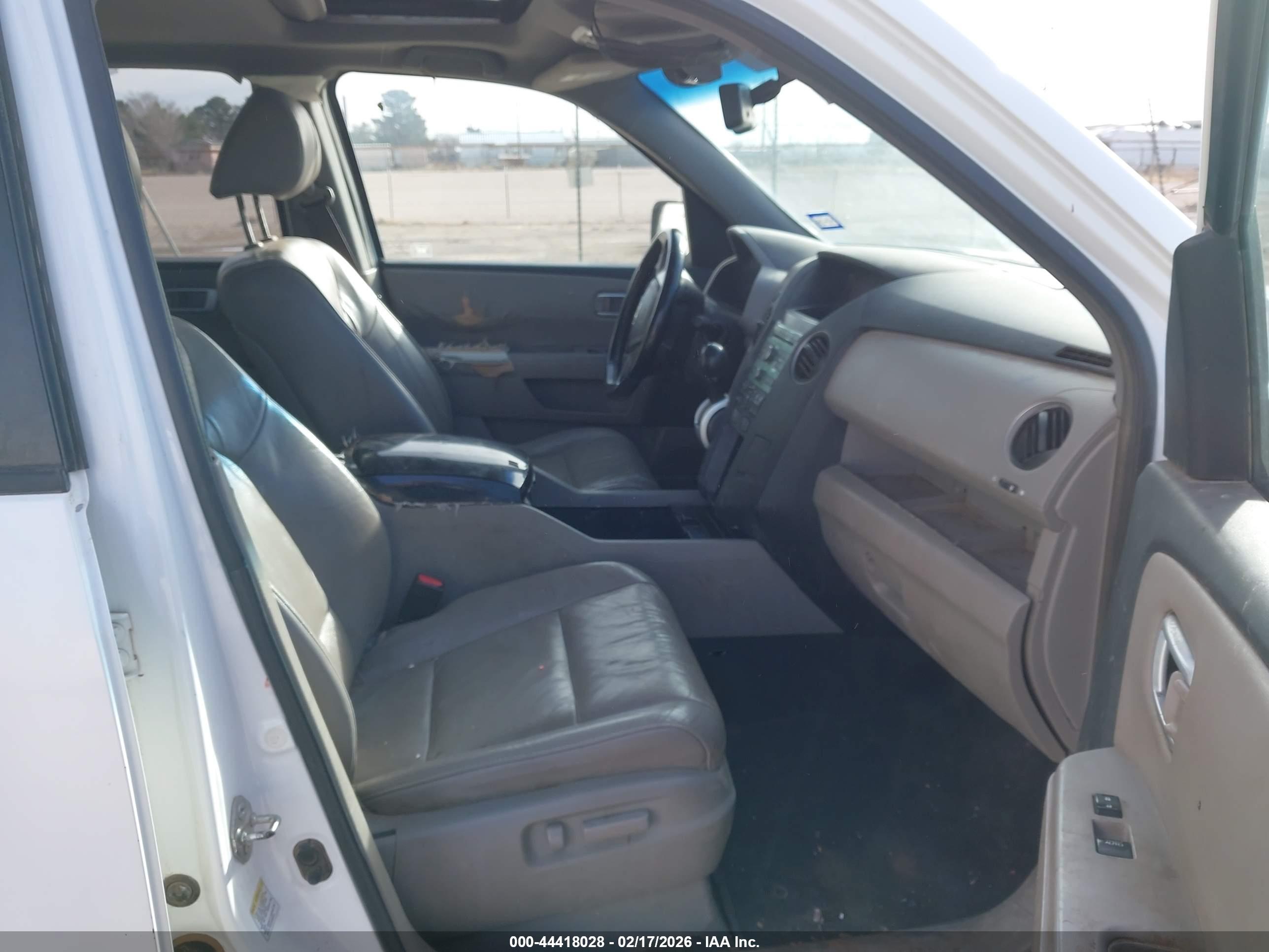 HONDA PILOT image 5