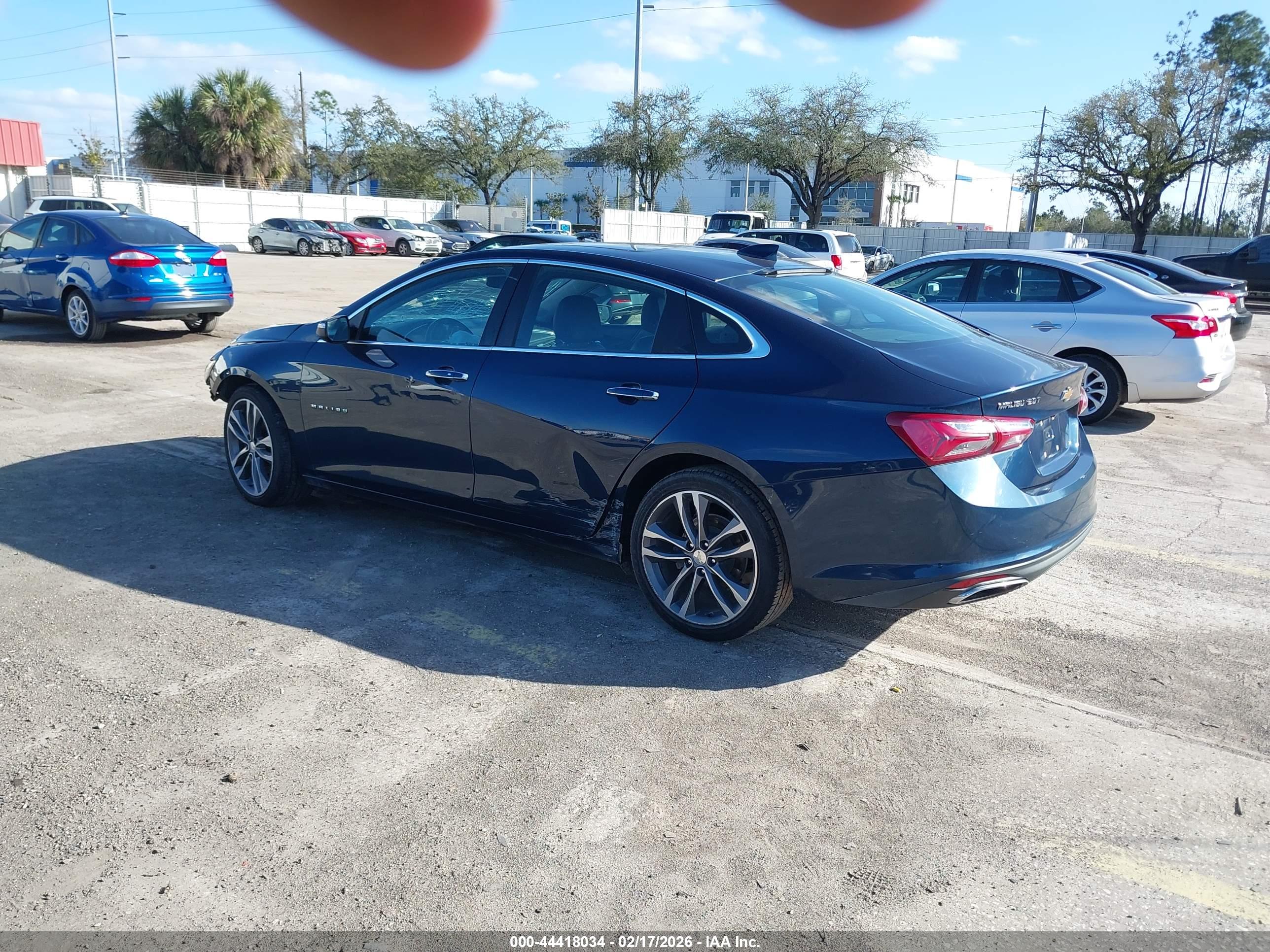 CHEVROLET MALIBU image 3