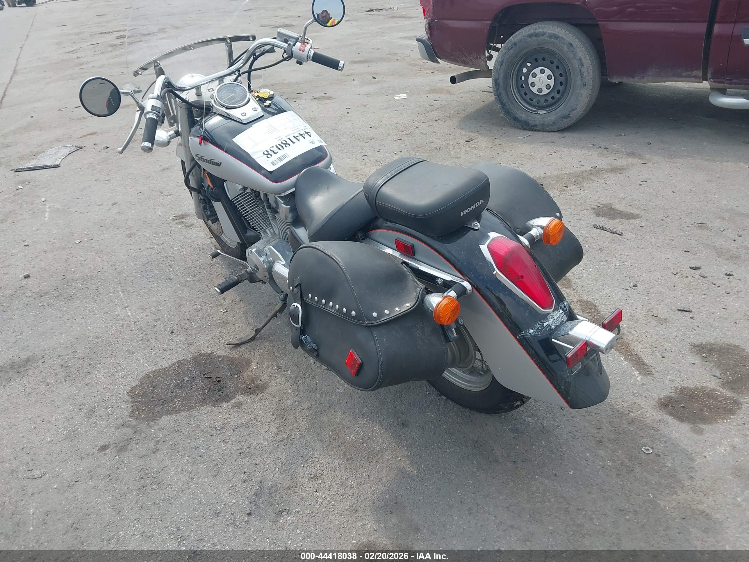 HONDA VT750 image 3