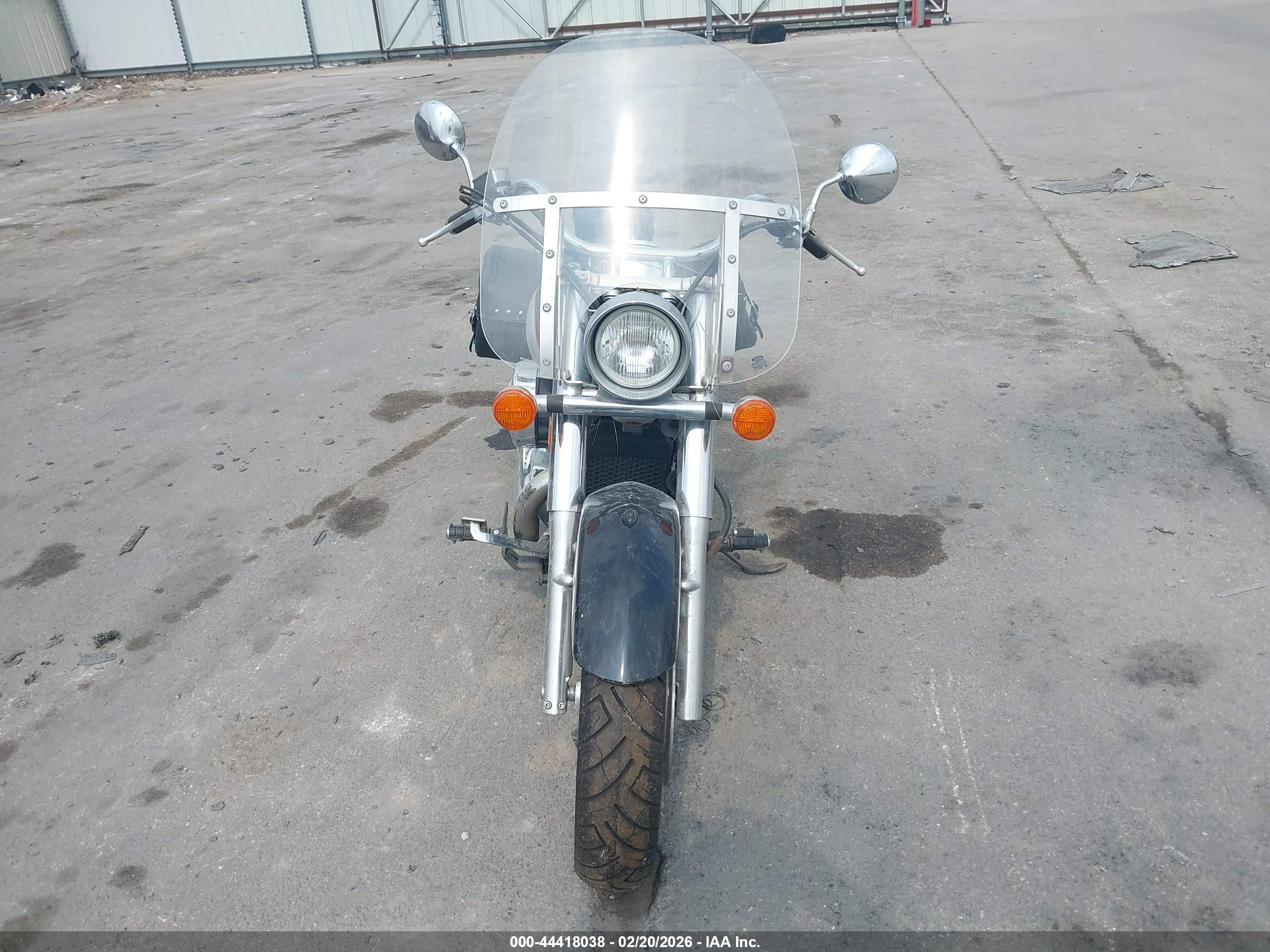 HONDA VT750 image 5