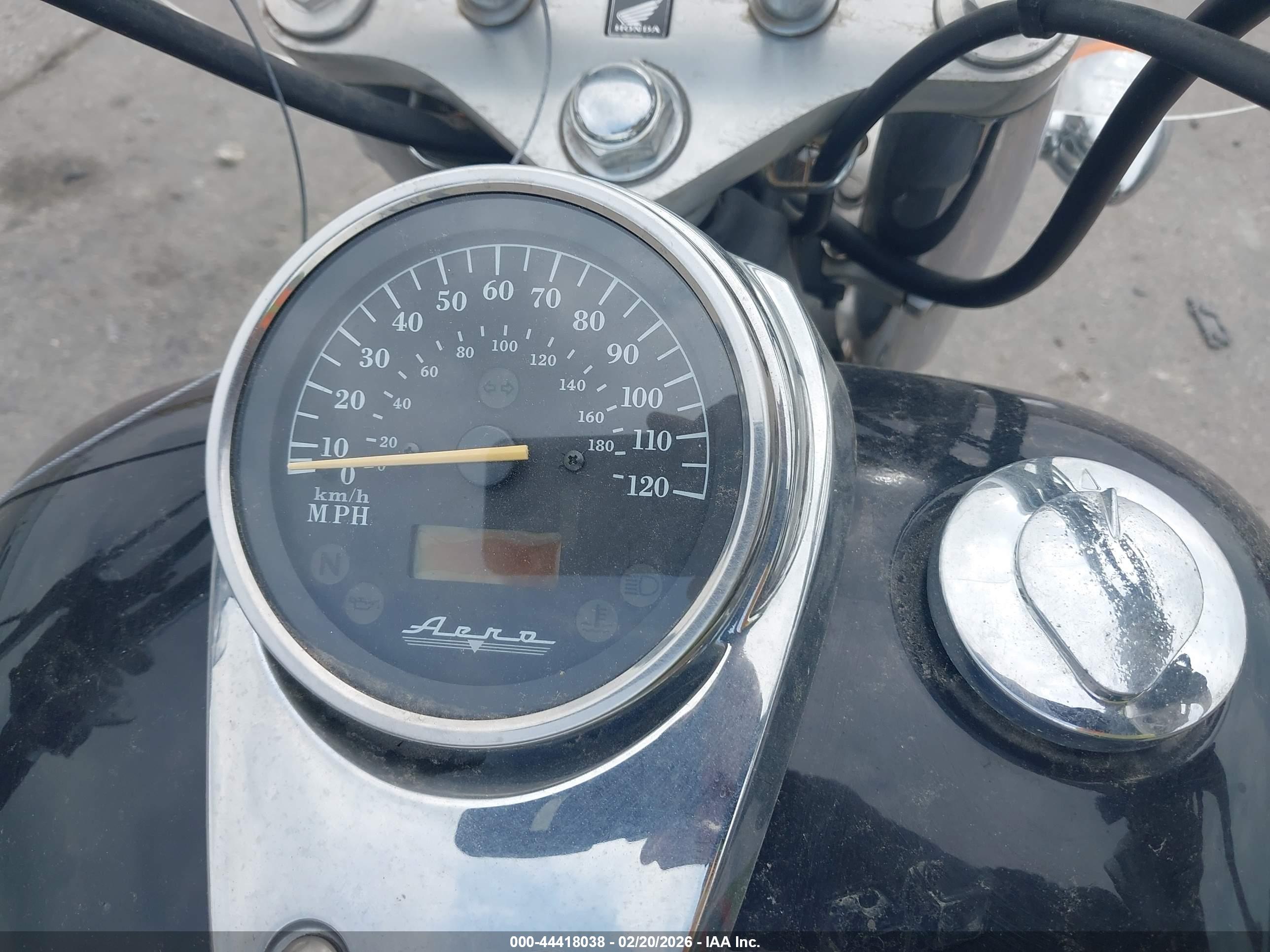 HONDA VT750 image 7