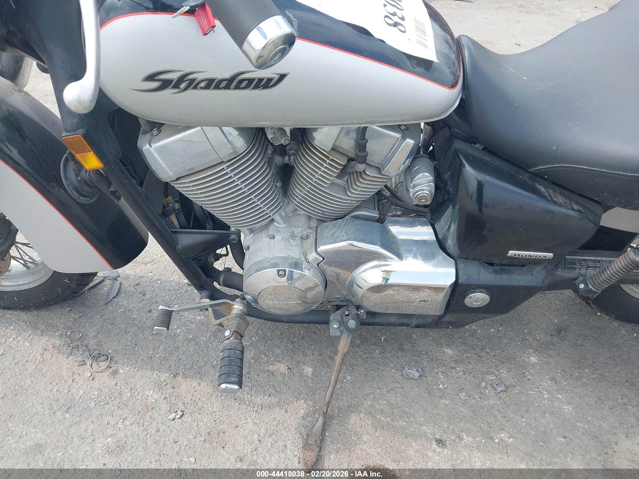 HONDA VT750 image 9